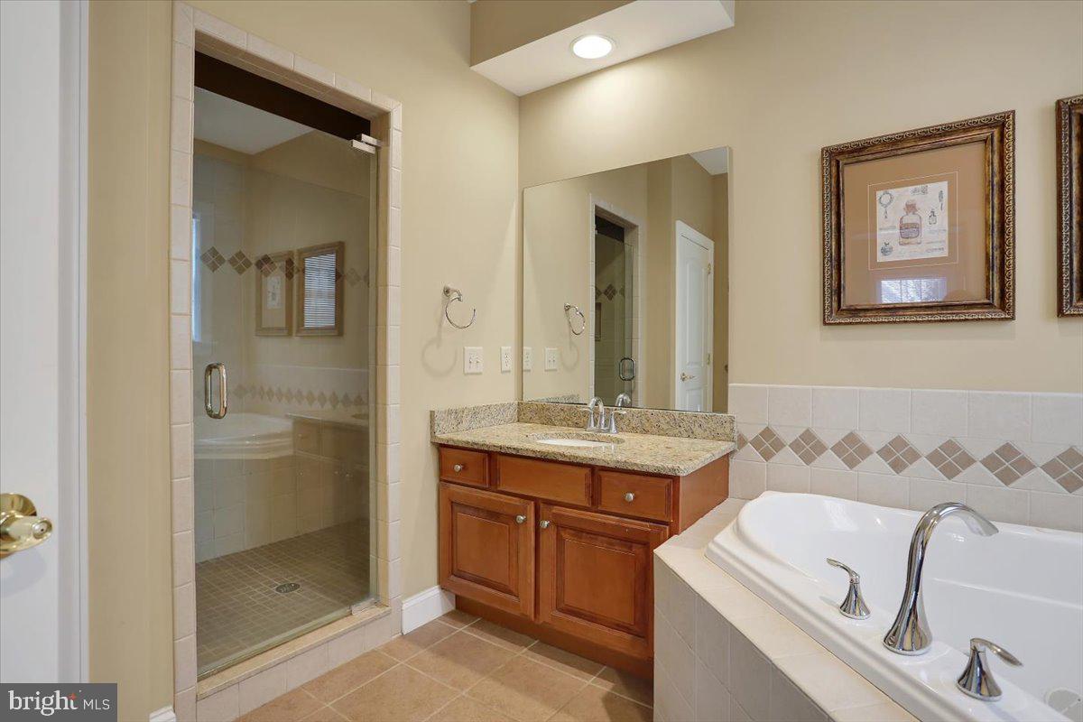 THE EAST MEADOW - Residential