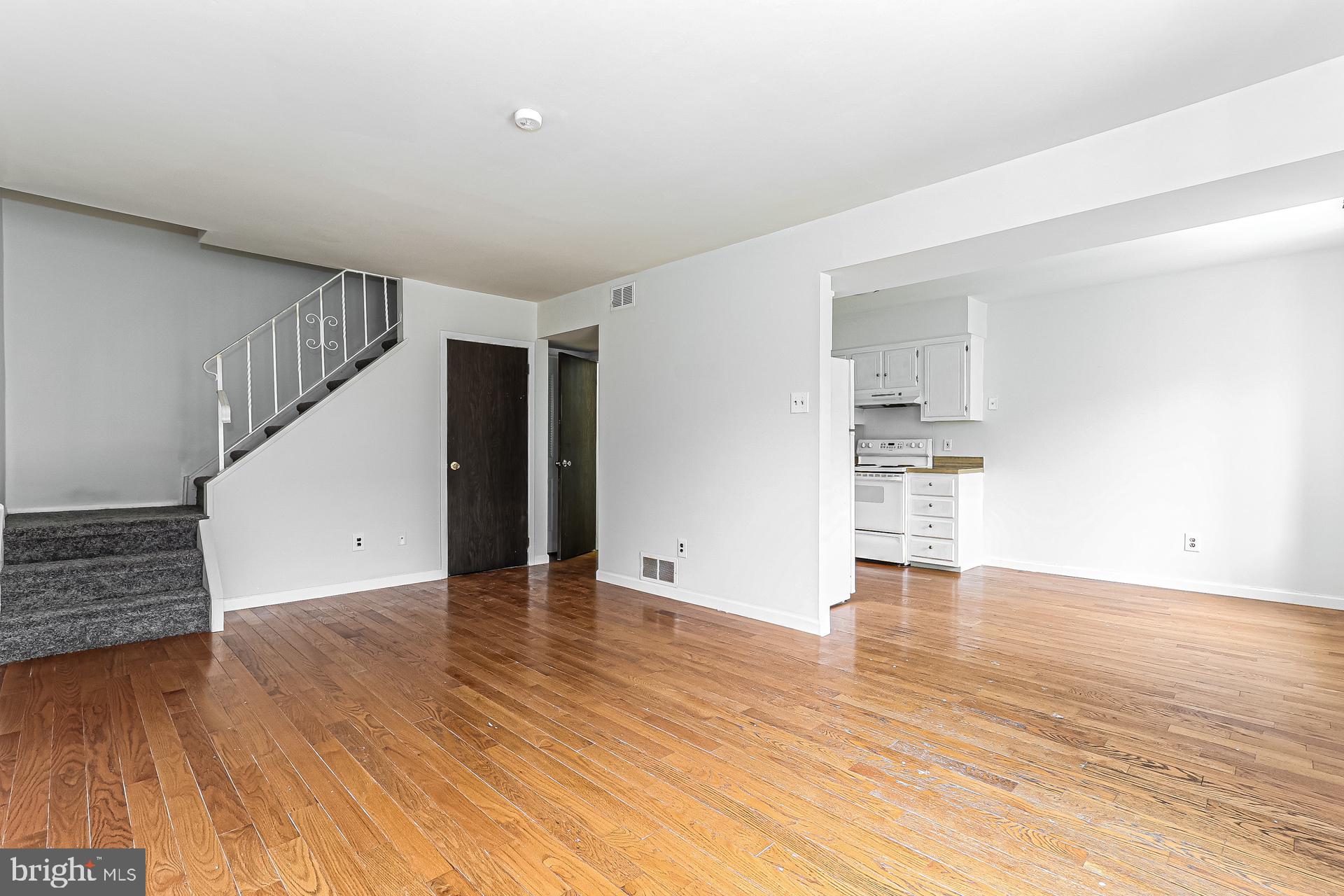 5200 HILLTOP DRIVE AA17