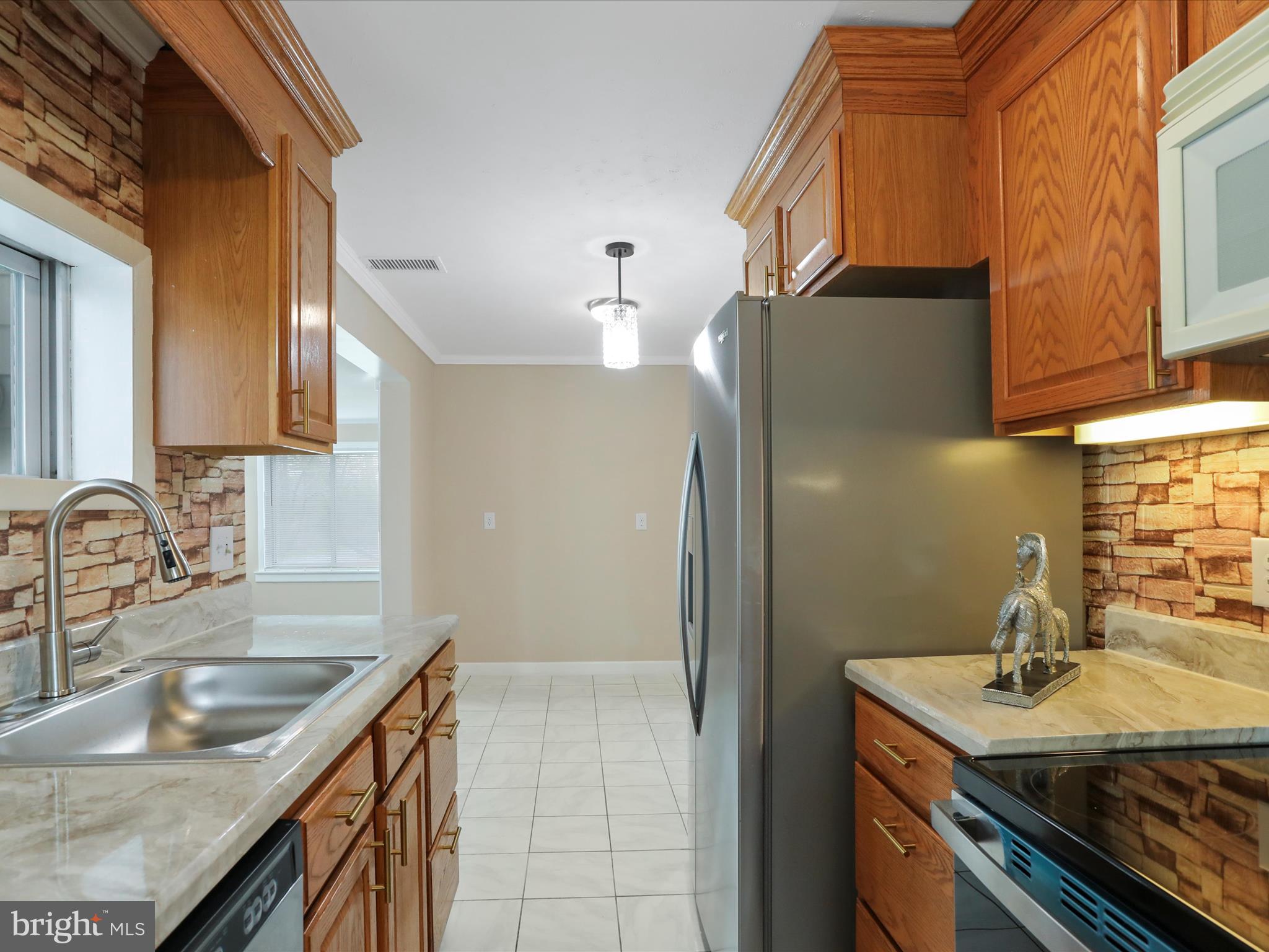 POTOMAC PARK ESTATES - Residential