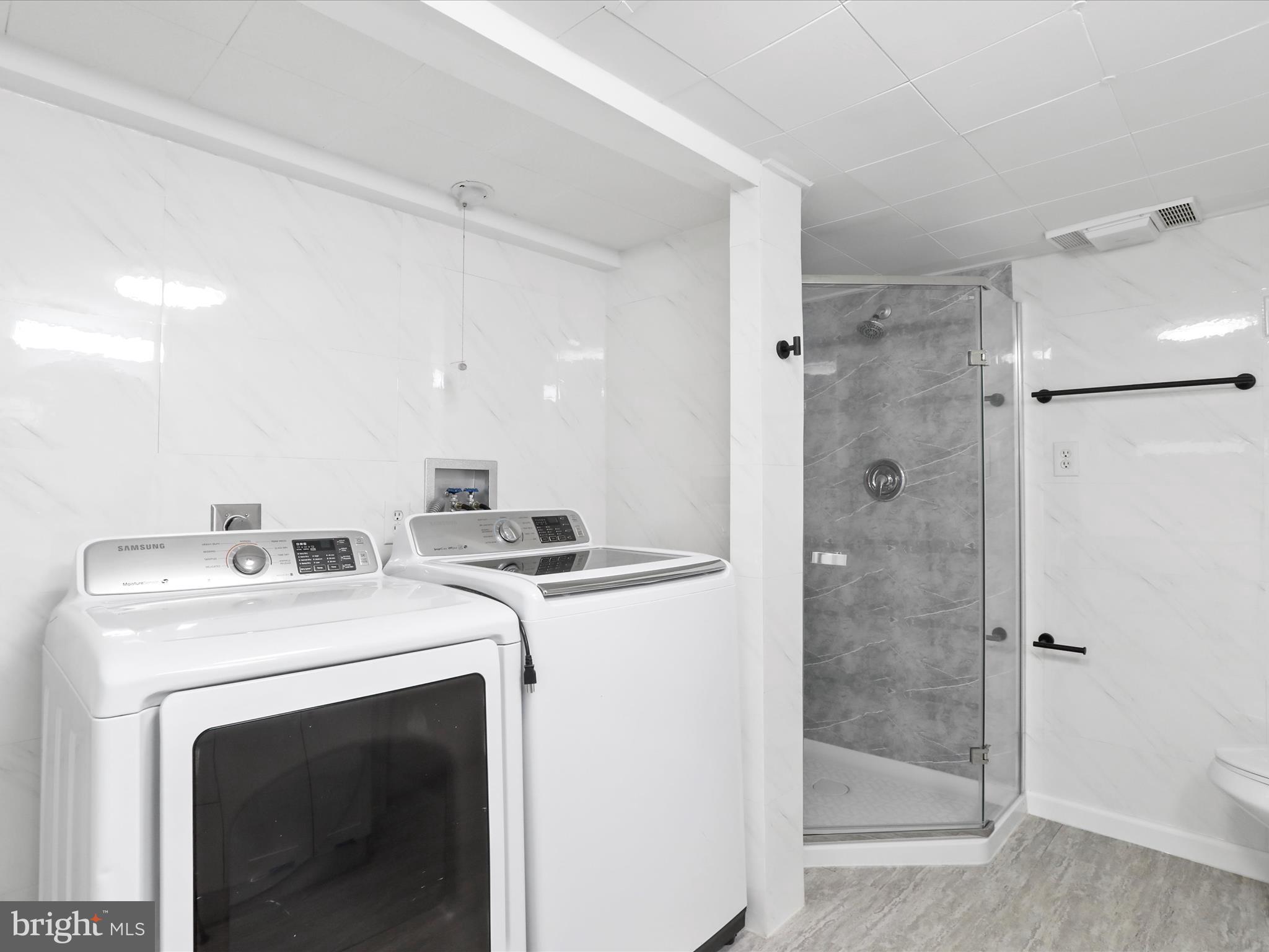 POTOMAC PARK ESTATES - Residential