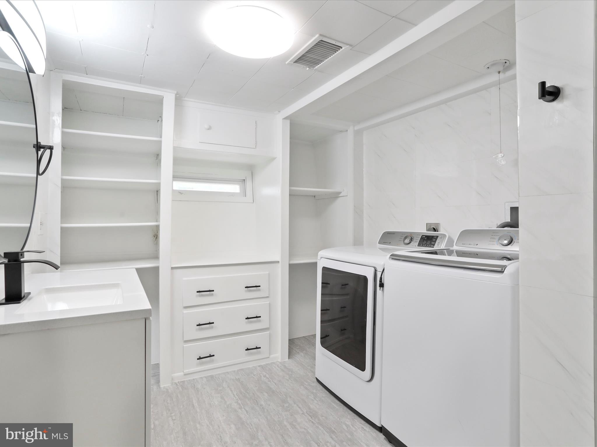 POTOMAC PARK ESTATES - Residential