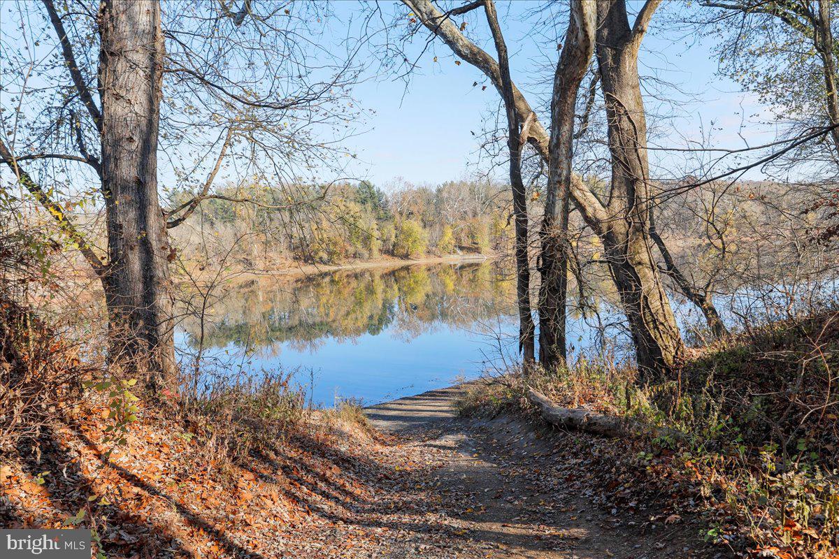 POTOMAC PARK ESTATES - Residential