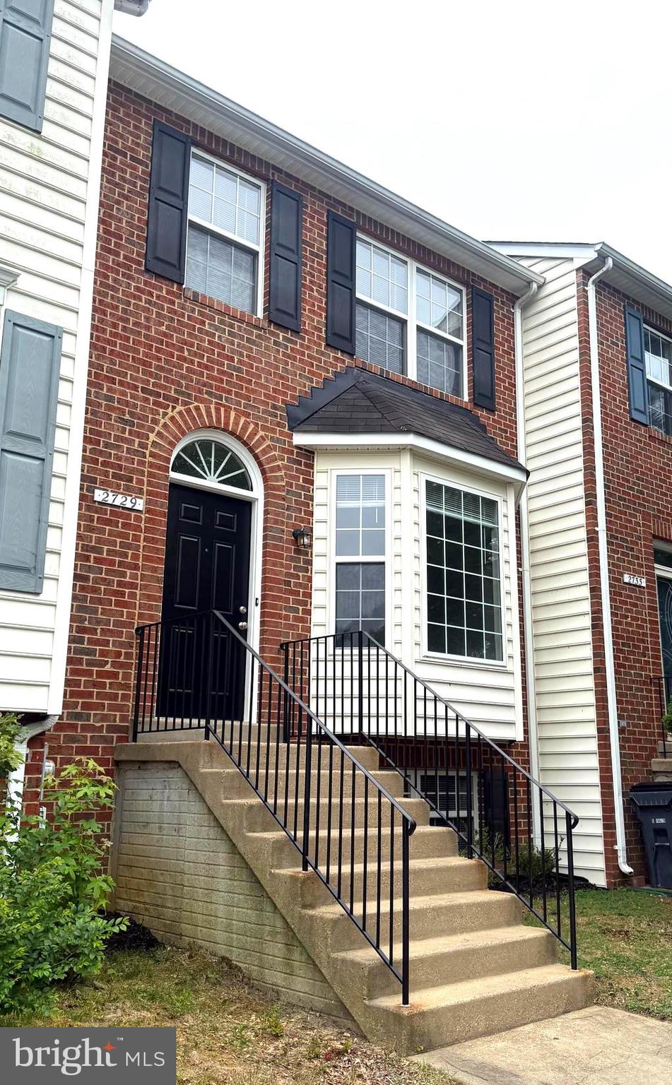 2729 STANFORD PLACE