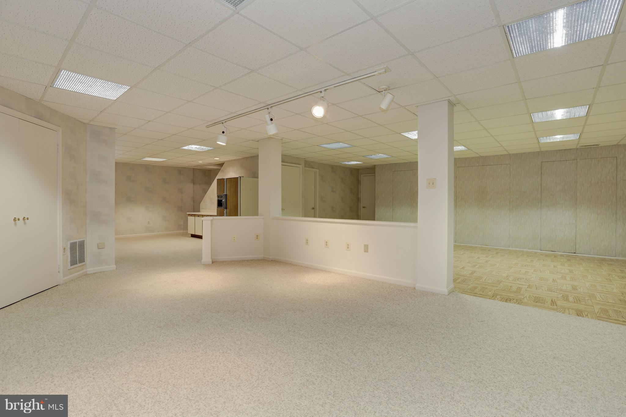 MASS AVE HIGHLANDS - Residential