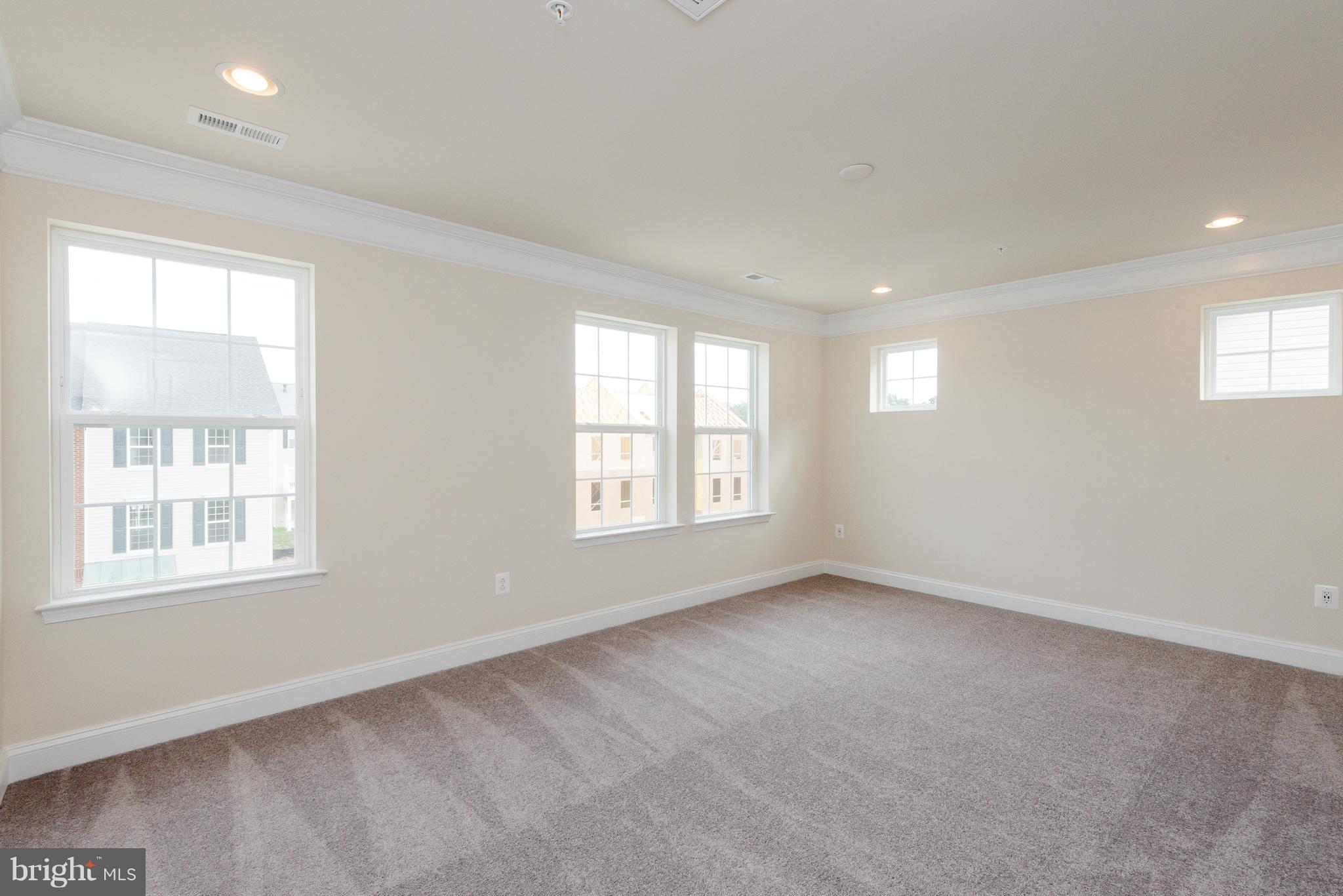 CREEKSTONE VILLAGE - Residential