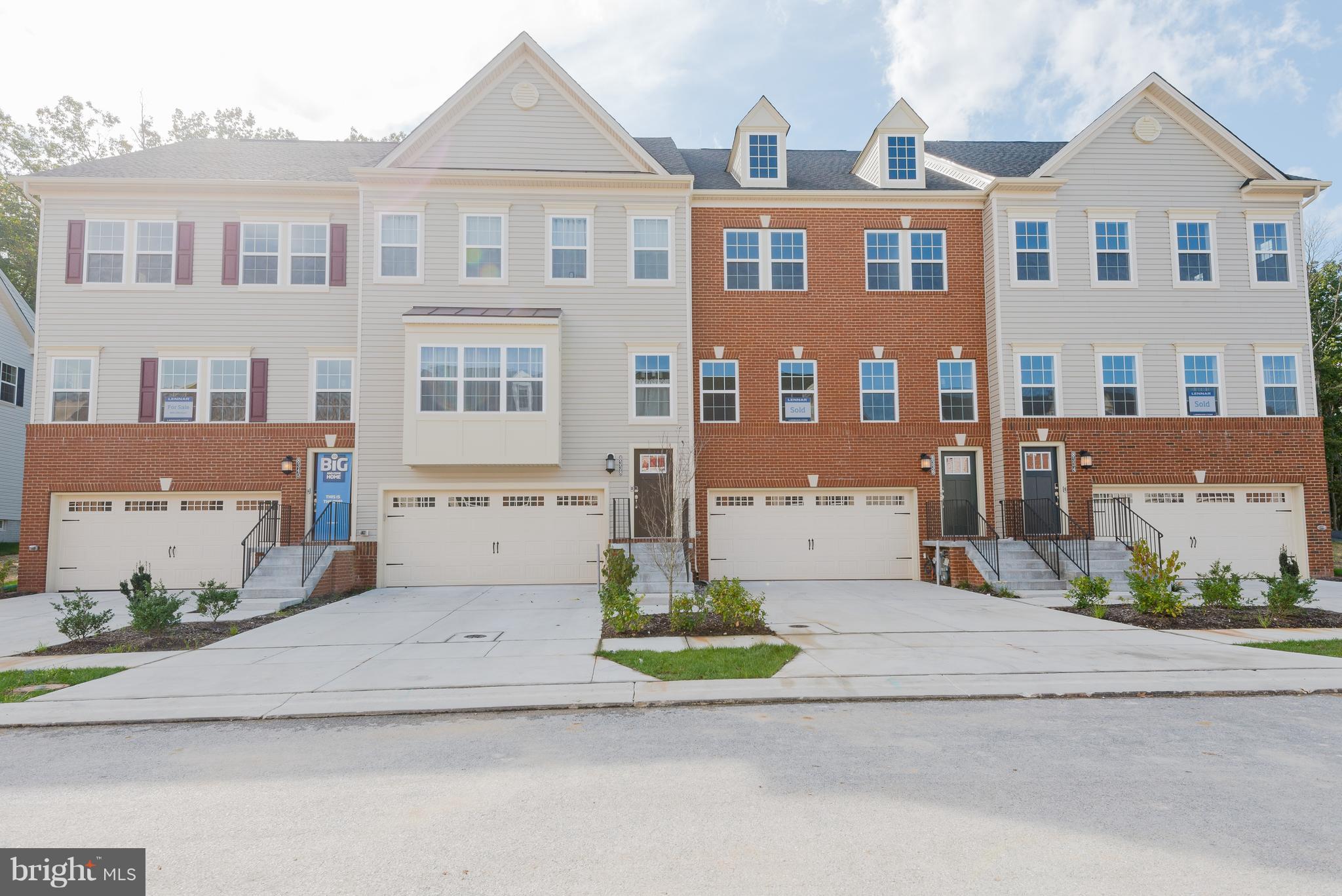 CREEKSTONE VILLAGE - Residential