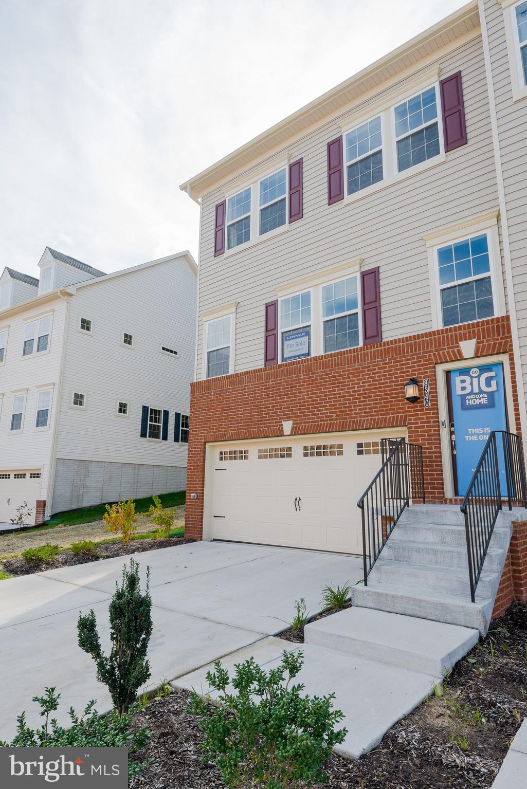 CREEKSTONE VILLAGE - Residential