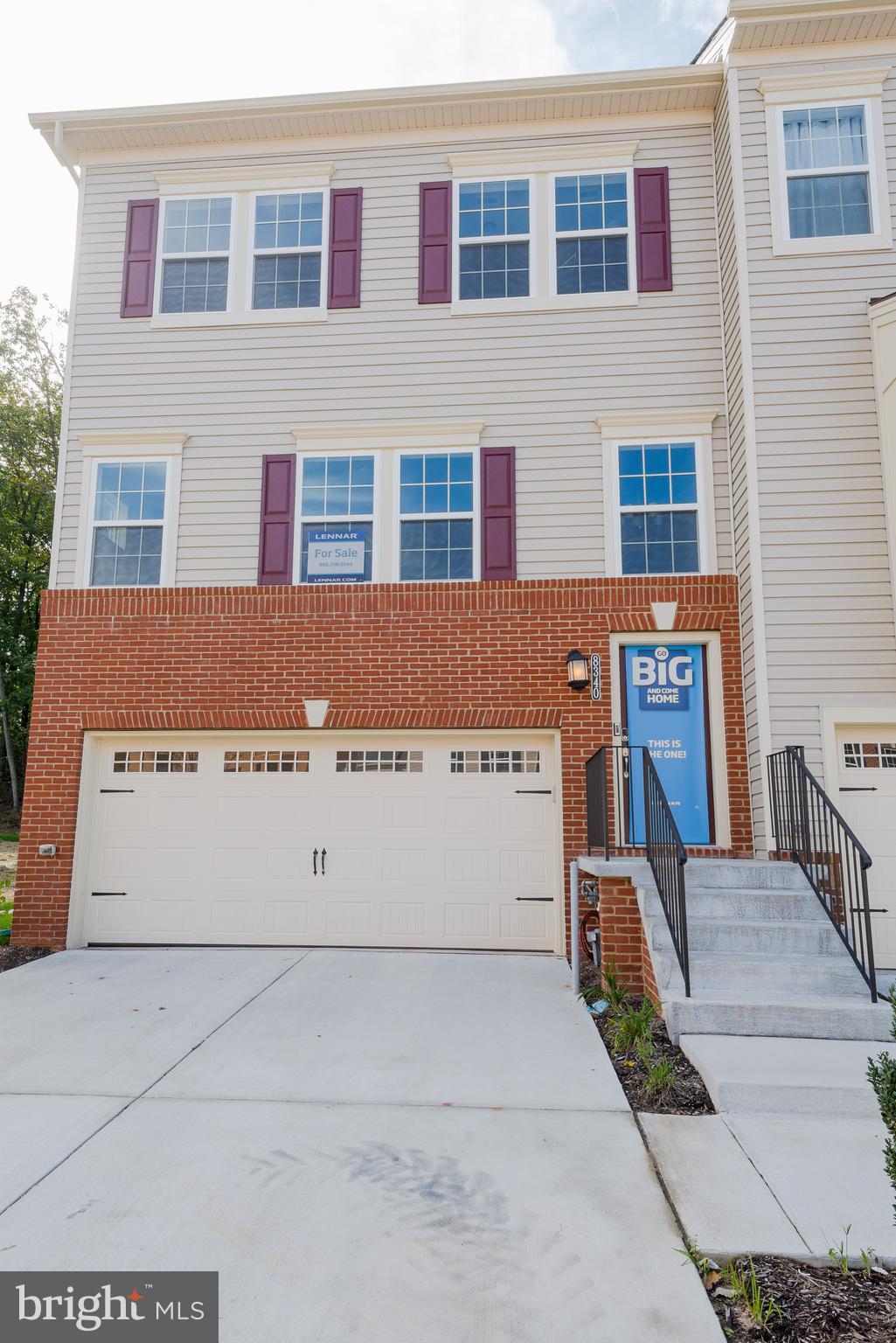 CREEKSTONE VILLAGE - Residential