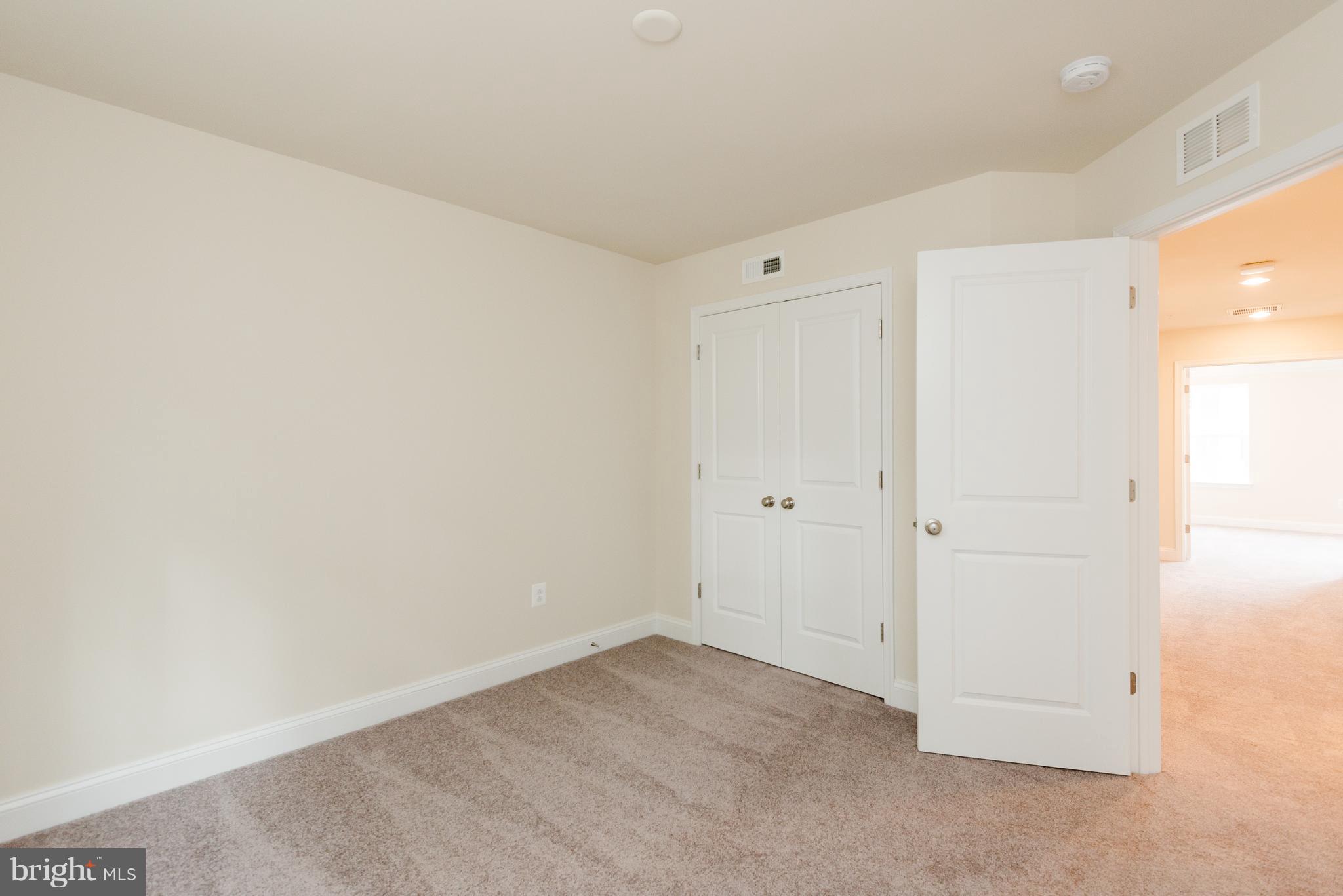 CREEKSTONE VILLAGE - Residential