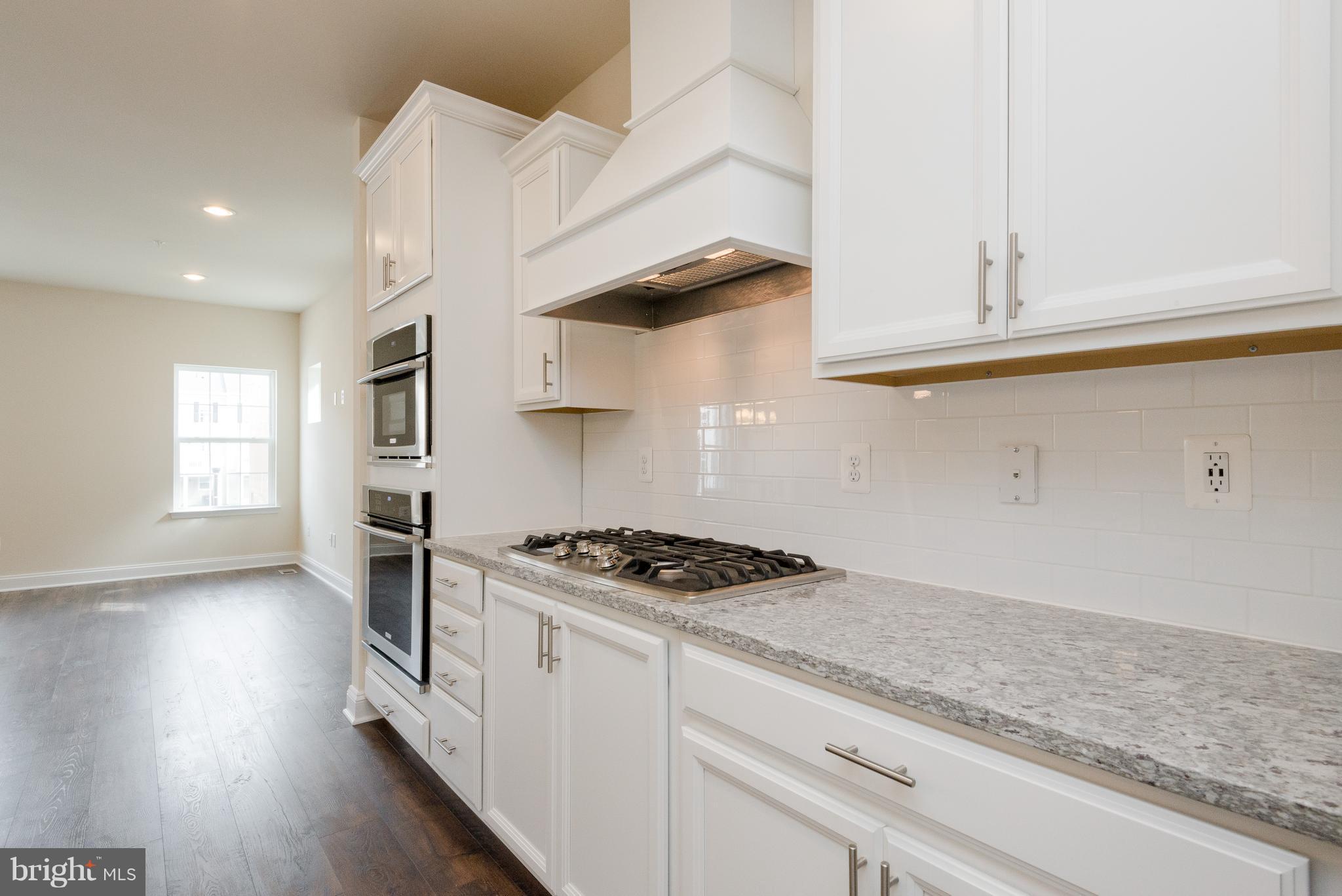 CREEKSTONE VILLAGE - Residential