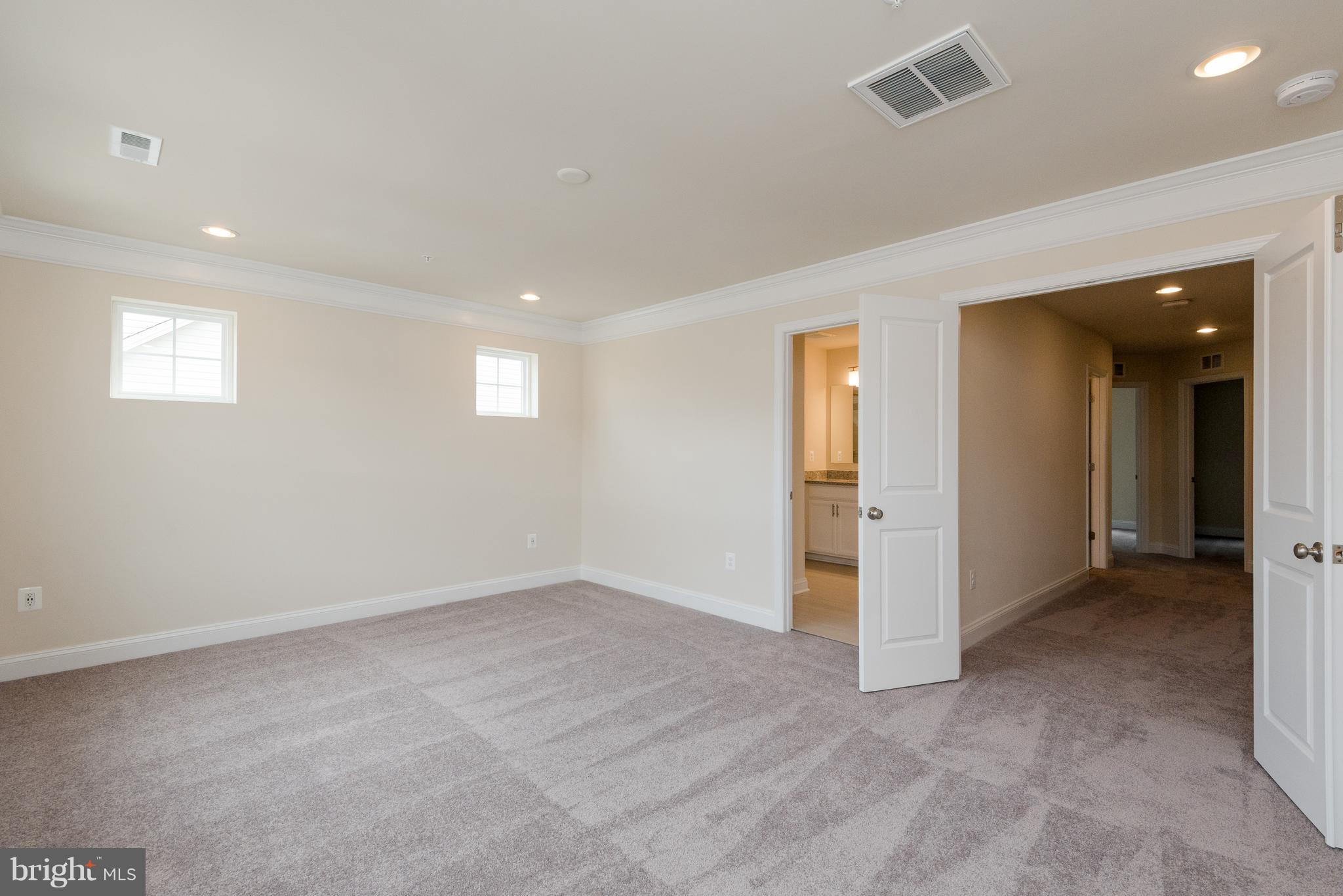 CREEKSTONE VILLAGE - Residential