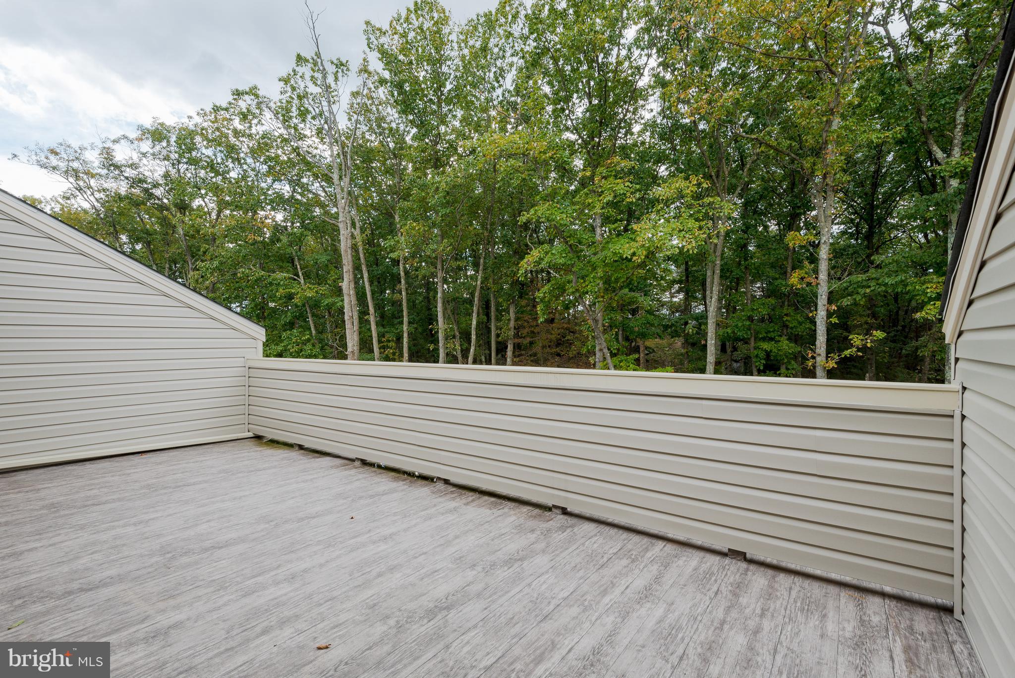 CREEKSTONE VILLAGE - Residential