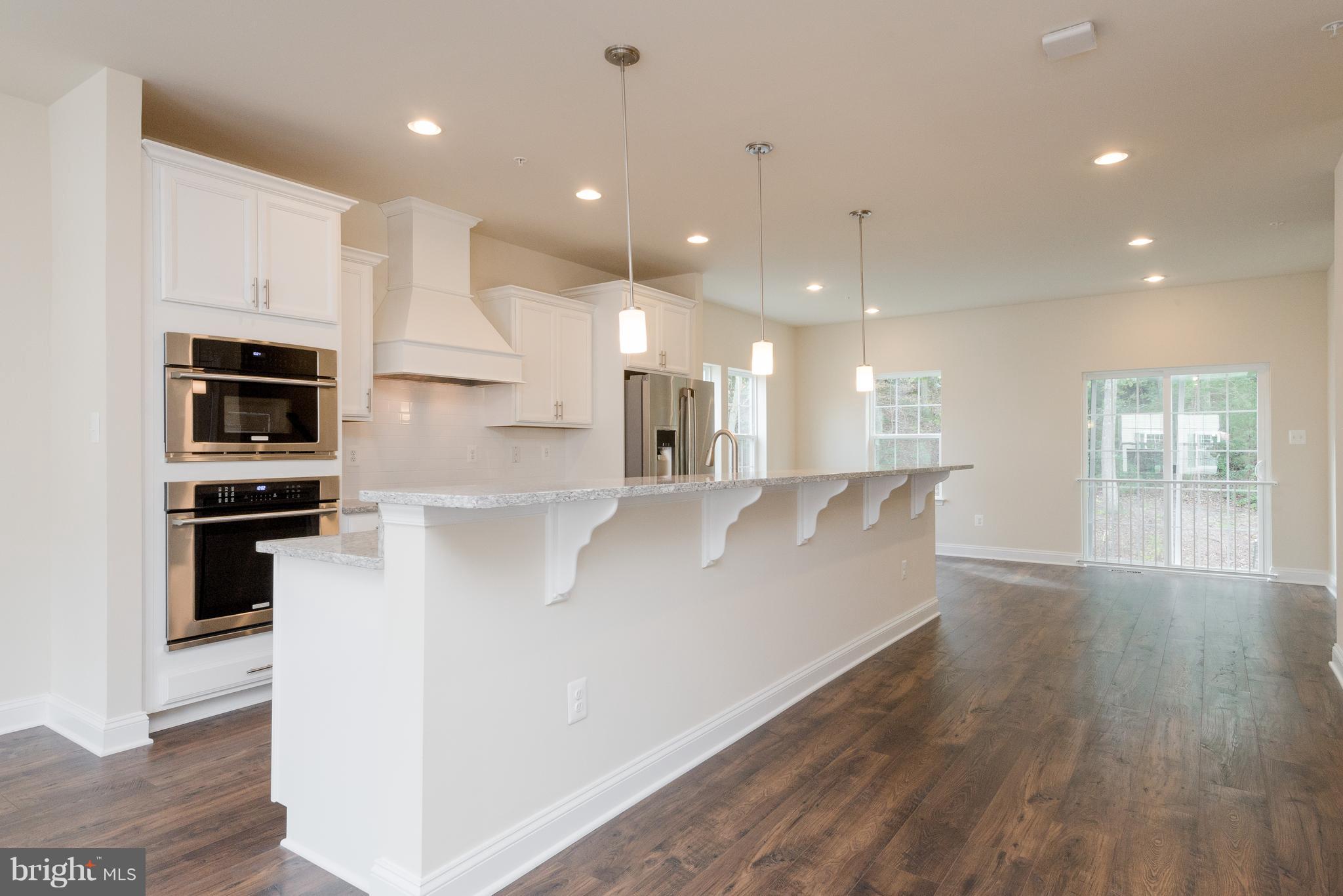 CREEKSTONE VILLAGE - Residential