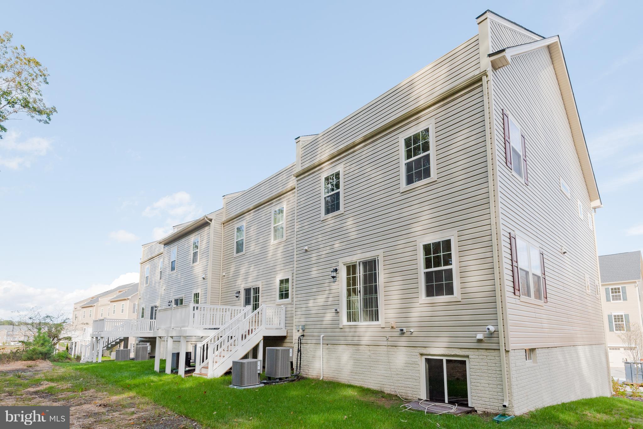 CREEKSTONE VILLAGE - Residential