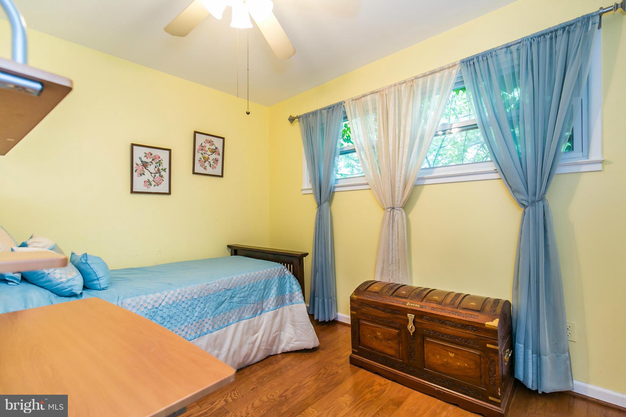 NORTH SPRINGFIELD - Residential