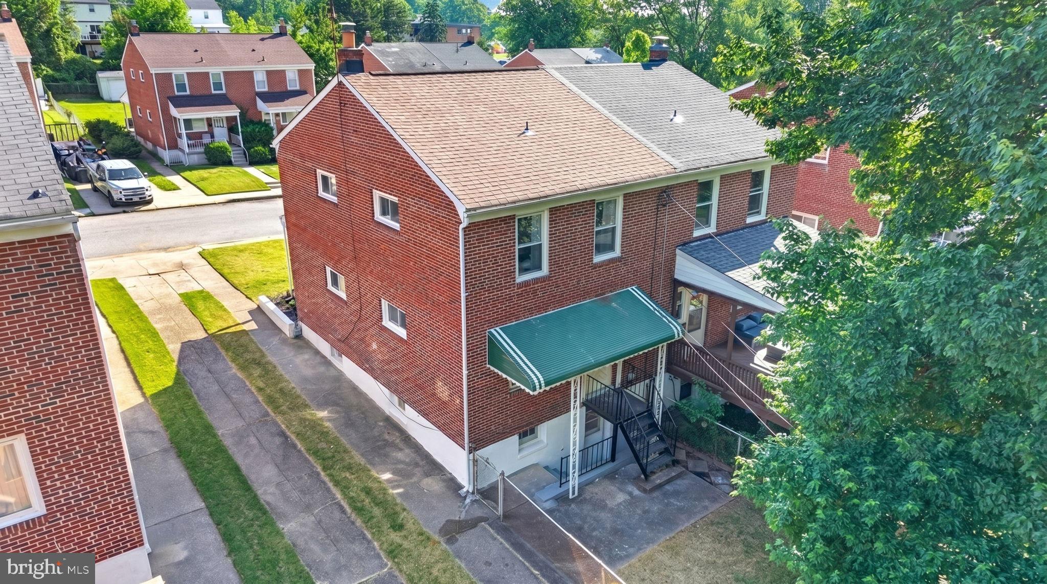 PARKVILLE - Residential
