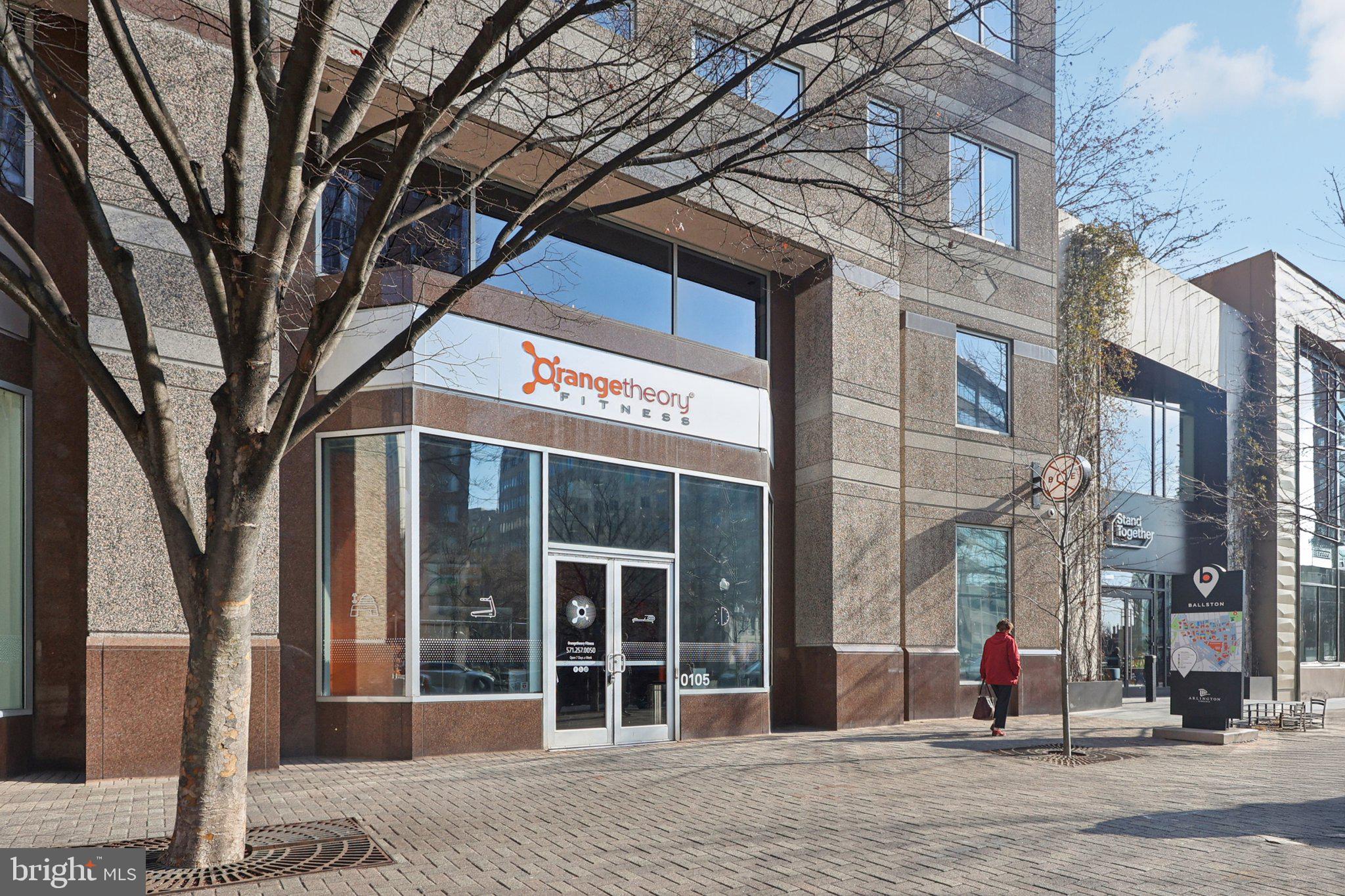 BALLSTON 880 - Residential