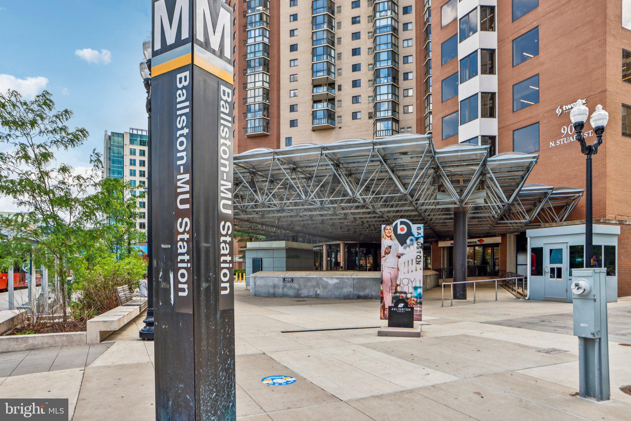 BALLSTON 880 - Residential