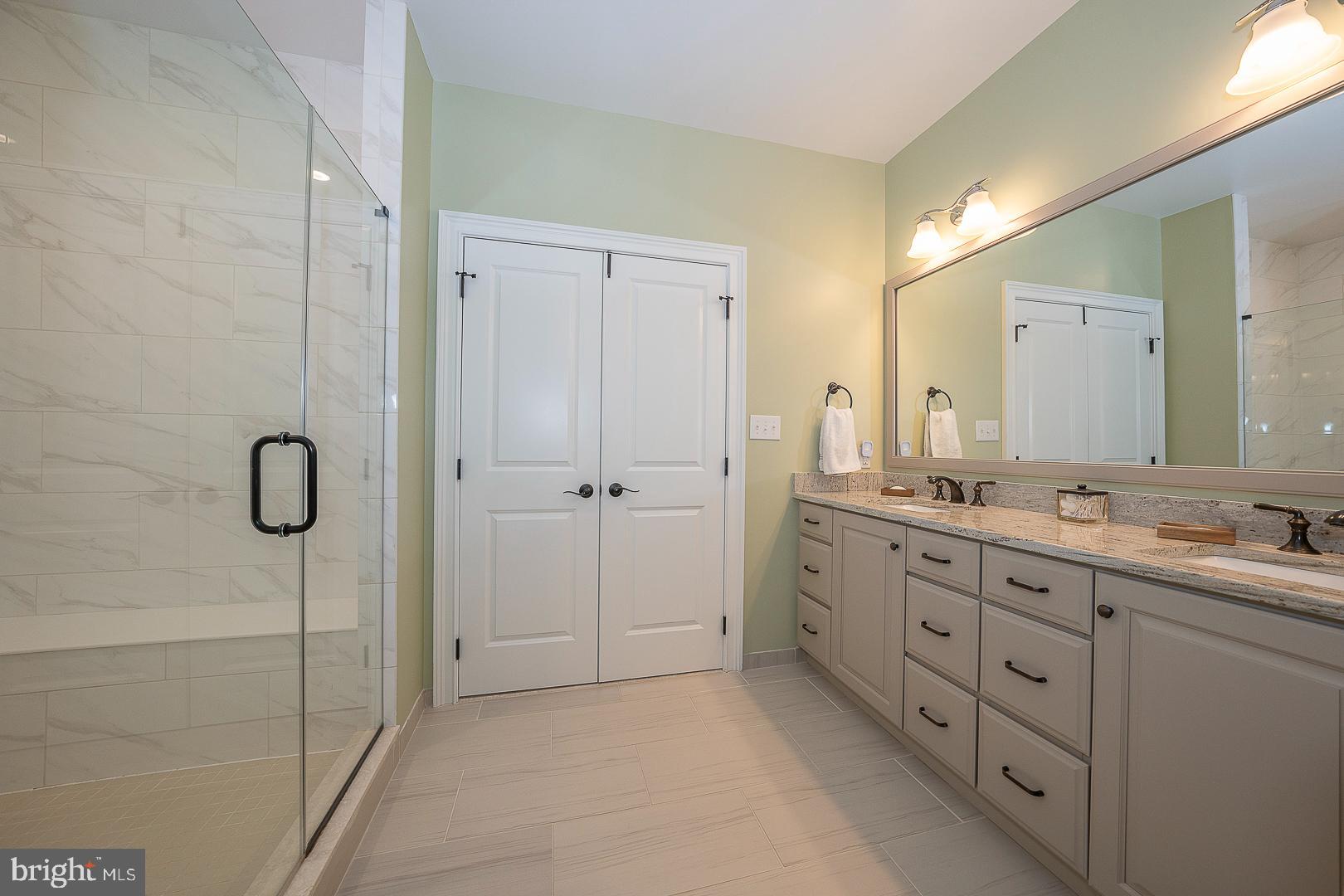 LISETER - Residential