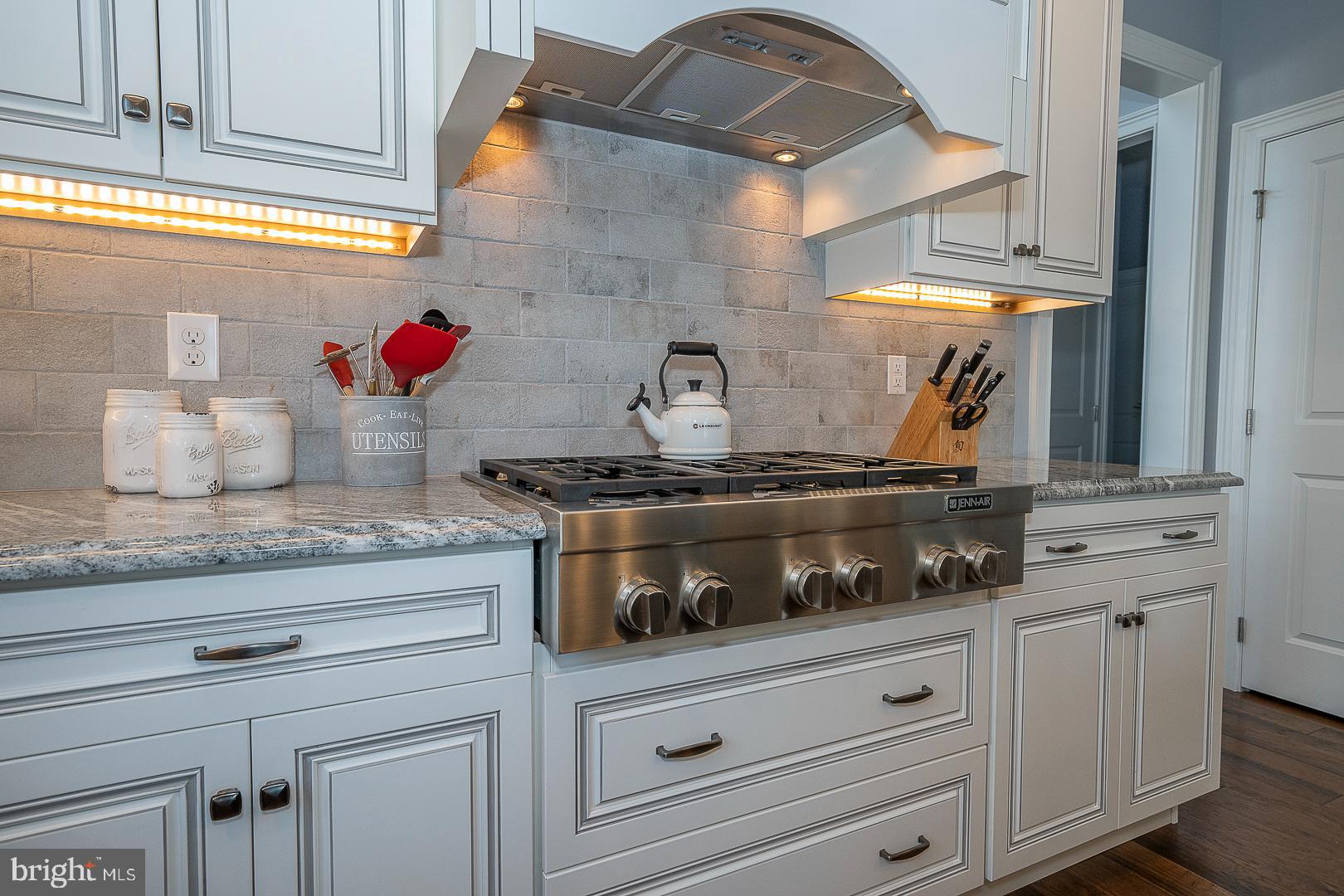 LISETER - Residential