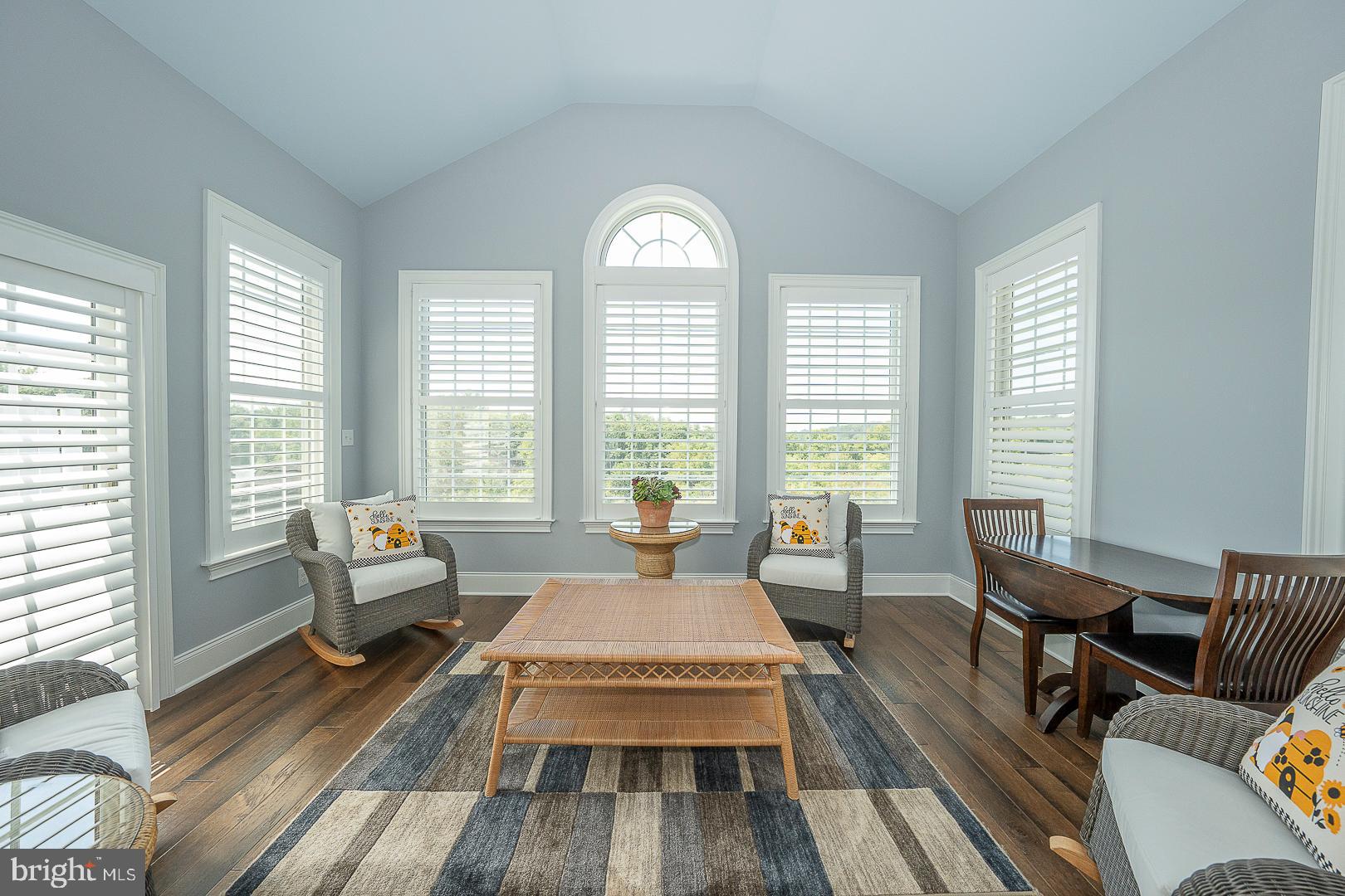 LISETER - Residential