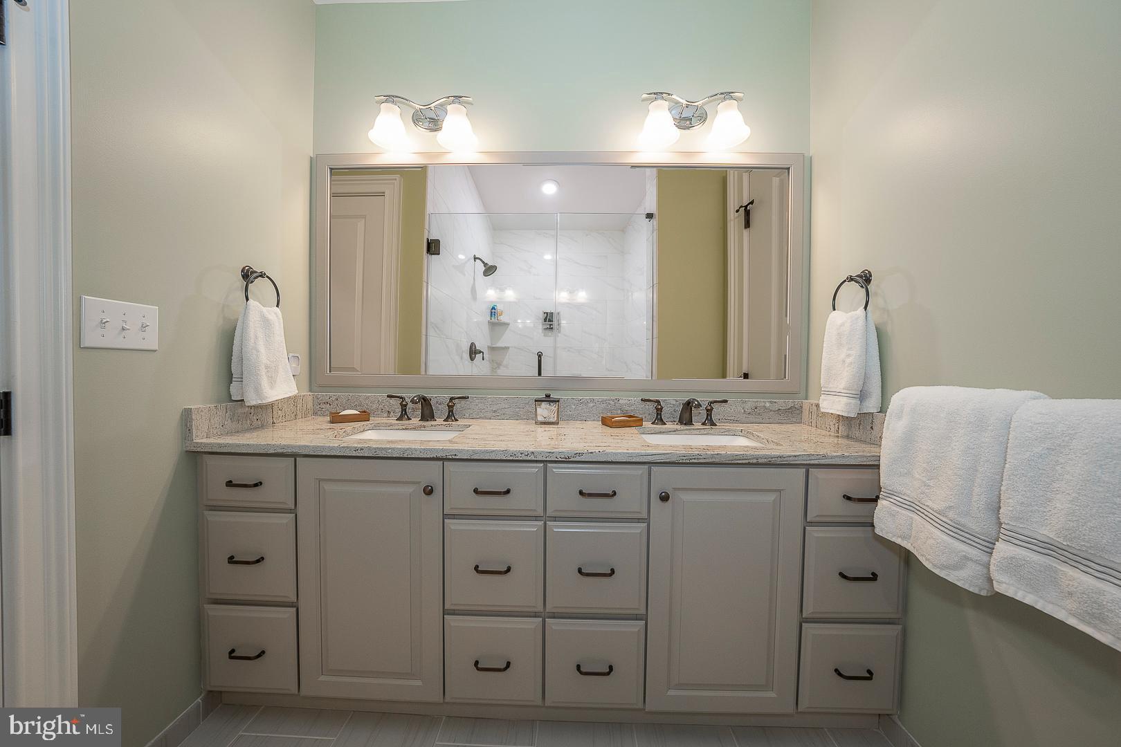 LISETER - Residential