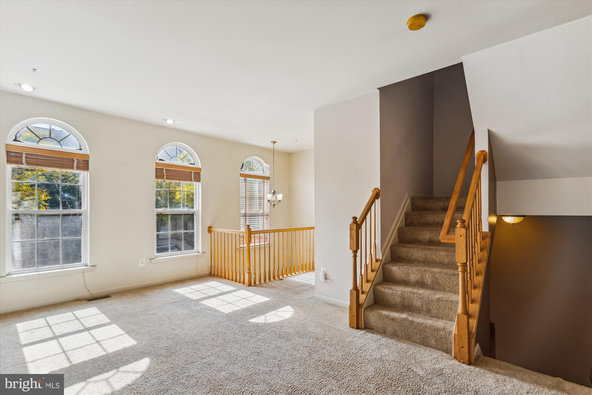 RUSSETT - Residential