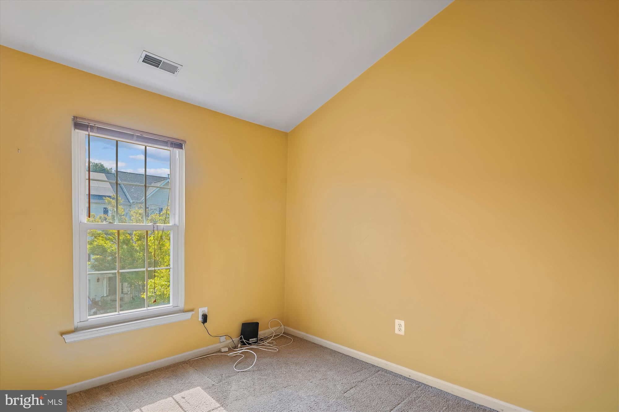 RUSSETT - Residential