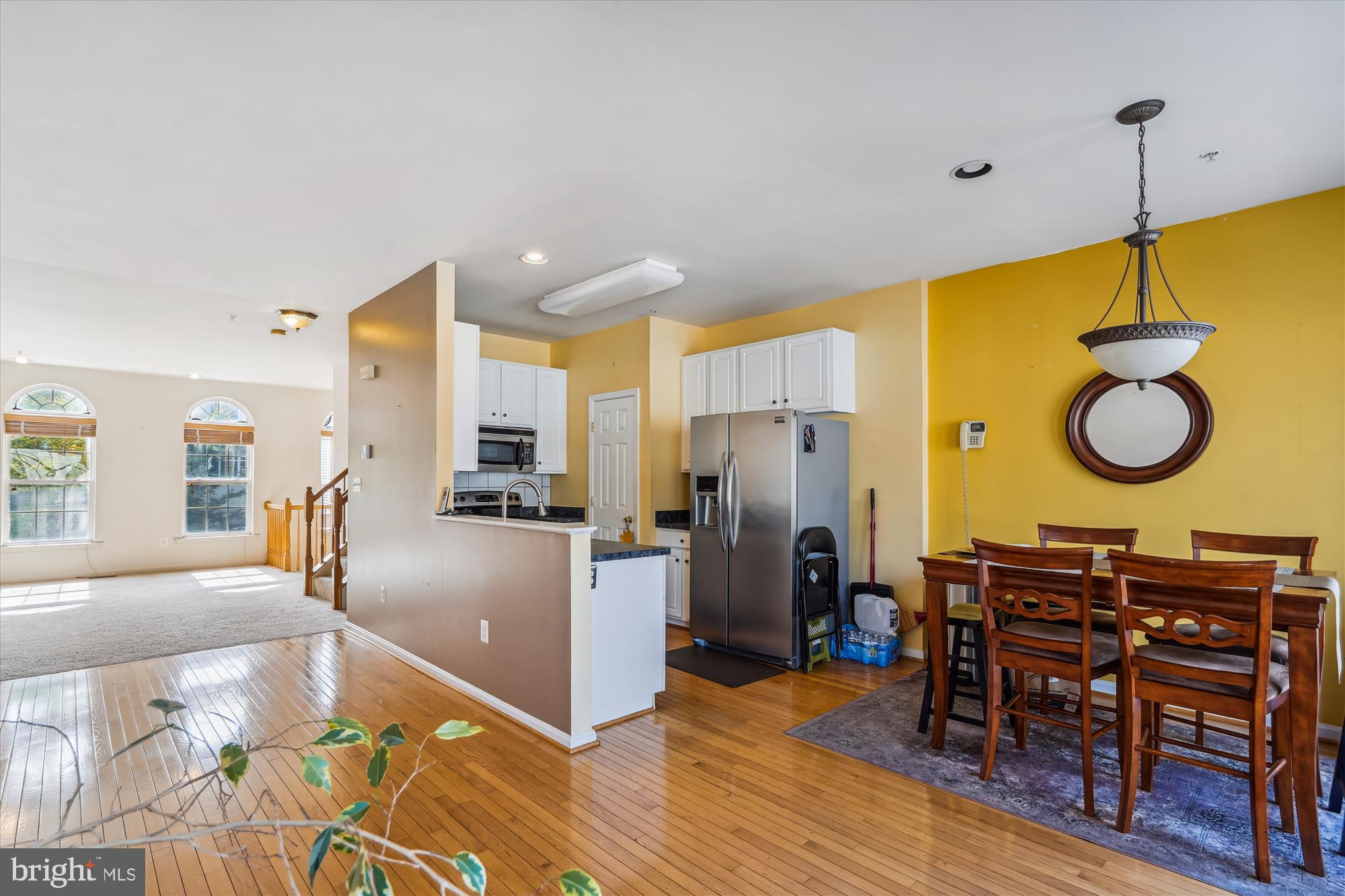 RUSSETT - Residential