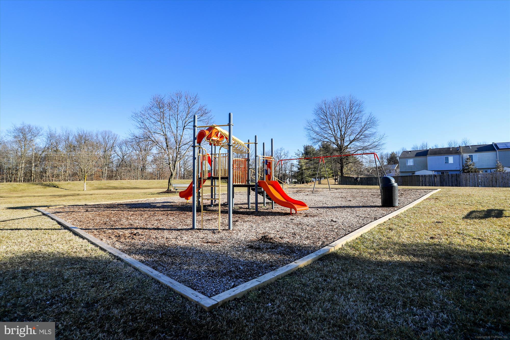 RUSSETT - Residential