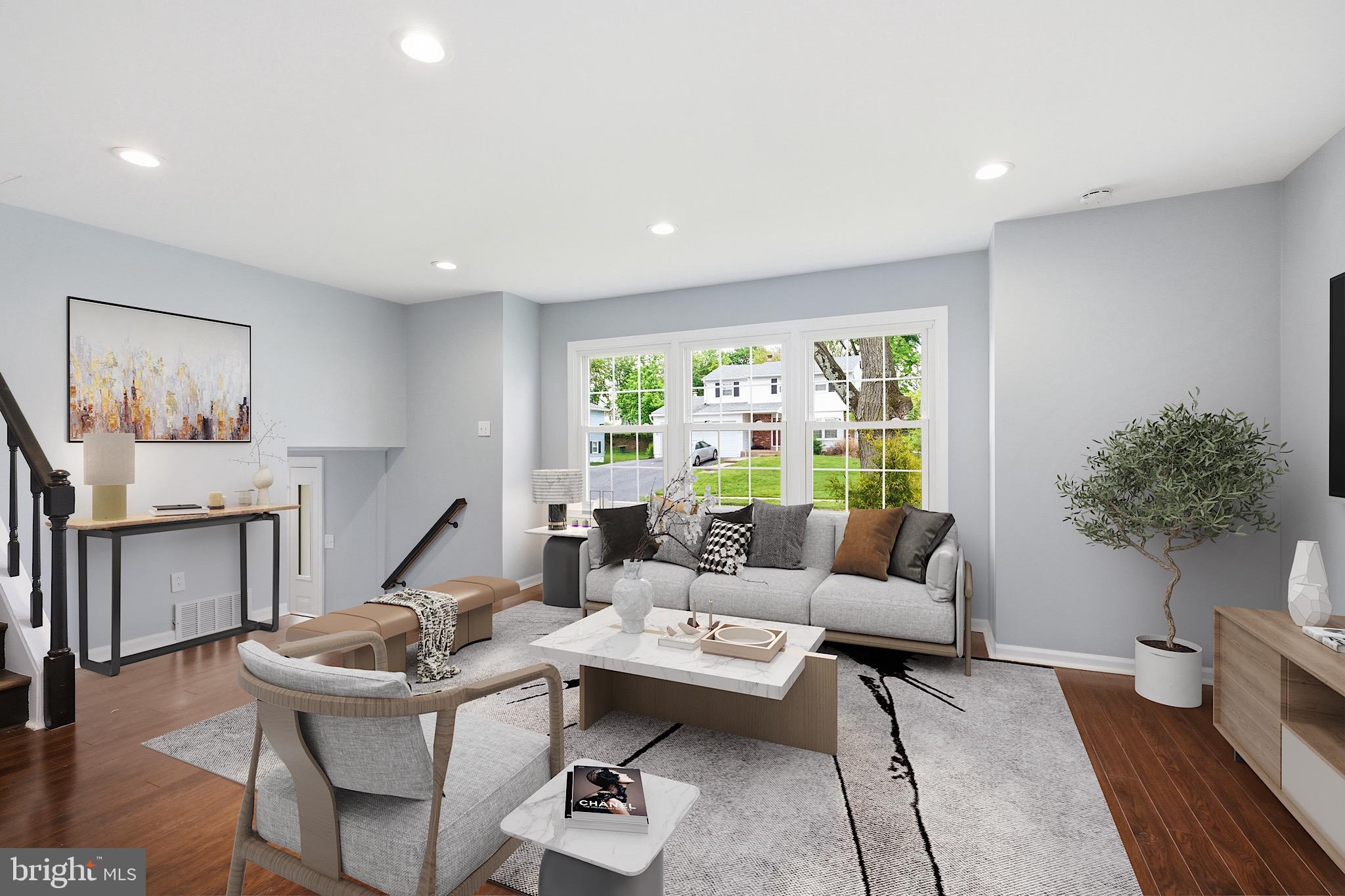 4 PINEDALE ROAD