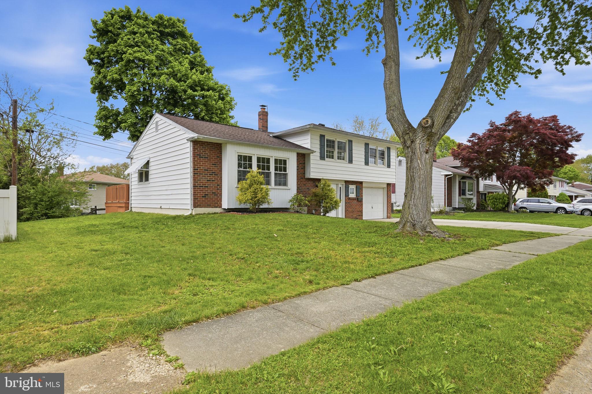 4 PINEDALE ROAD