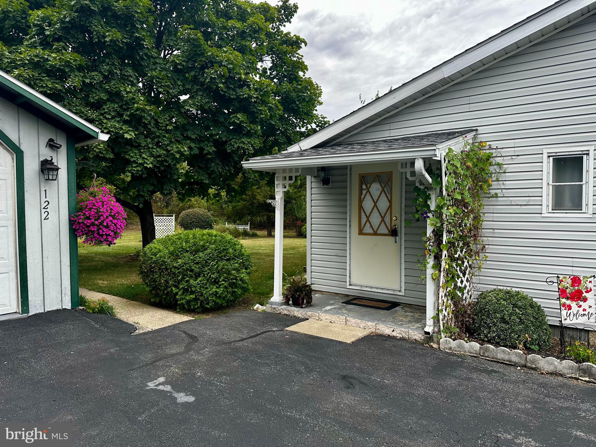 122 CORTLAND CIRCLE