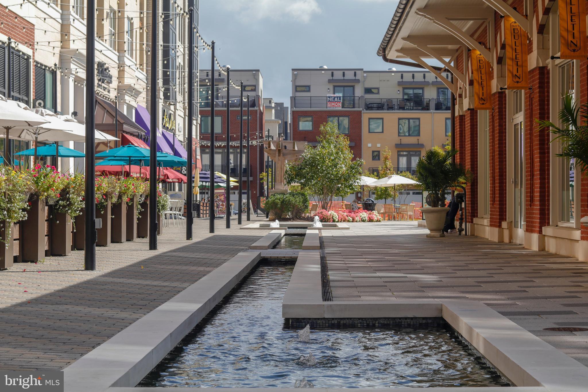 CROWN FARM - Residential