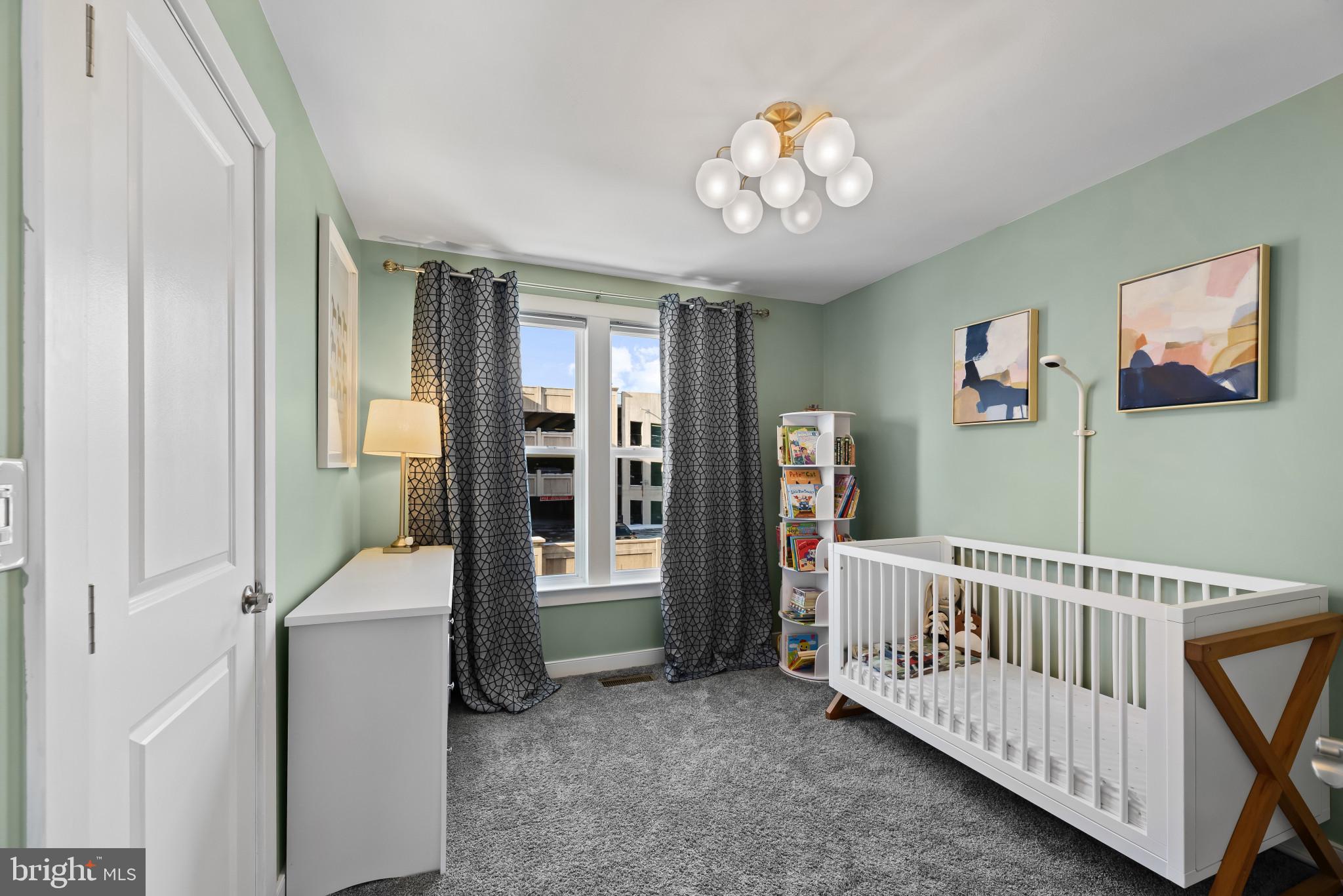 CROWN FARM - Residential