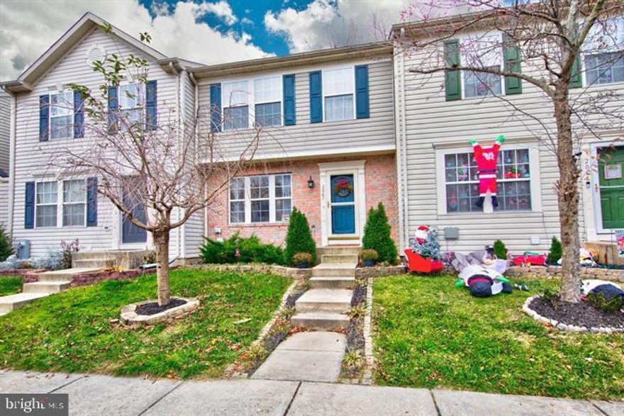 You will love this charming 3 bedroom 3 full bath home in Essex just minutes from the water and Turkey Point Park.
Luxuriate in the Primary Bedroom which features a big walk in closet and private full bathroom. Relax in the beautiful fully finished basement with stone bar. Out back you you can enjoy the large deck and fully fenced in yard.
This is a true must-see, won't last long!

Please contact property manager for all questions about the property.