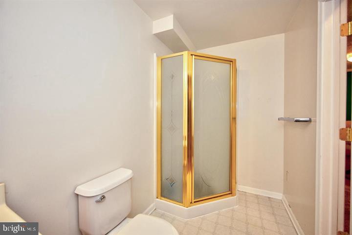 NEW HAVEN WOODS - Residential Lease