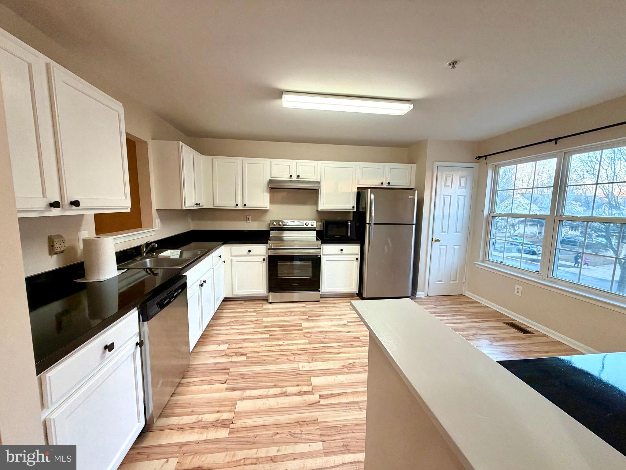 CHAPLINE PLACE - Residential Lease