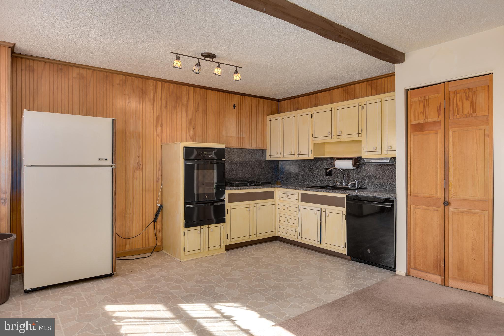 PARKWOOD - Residential