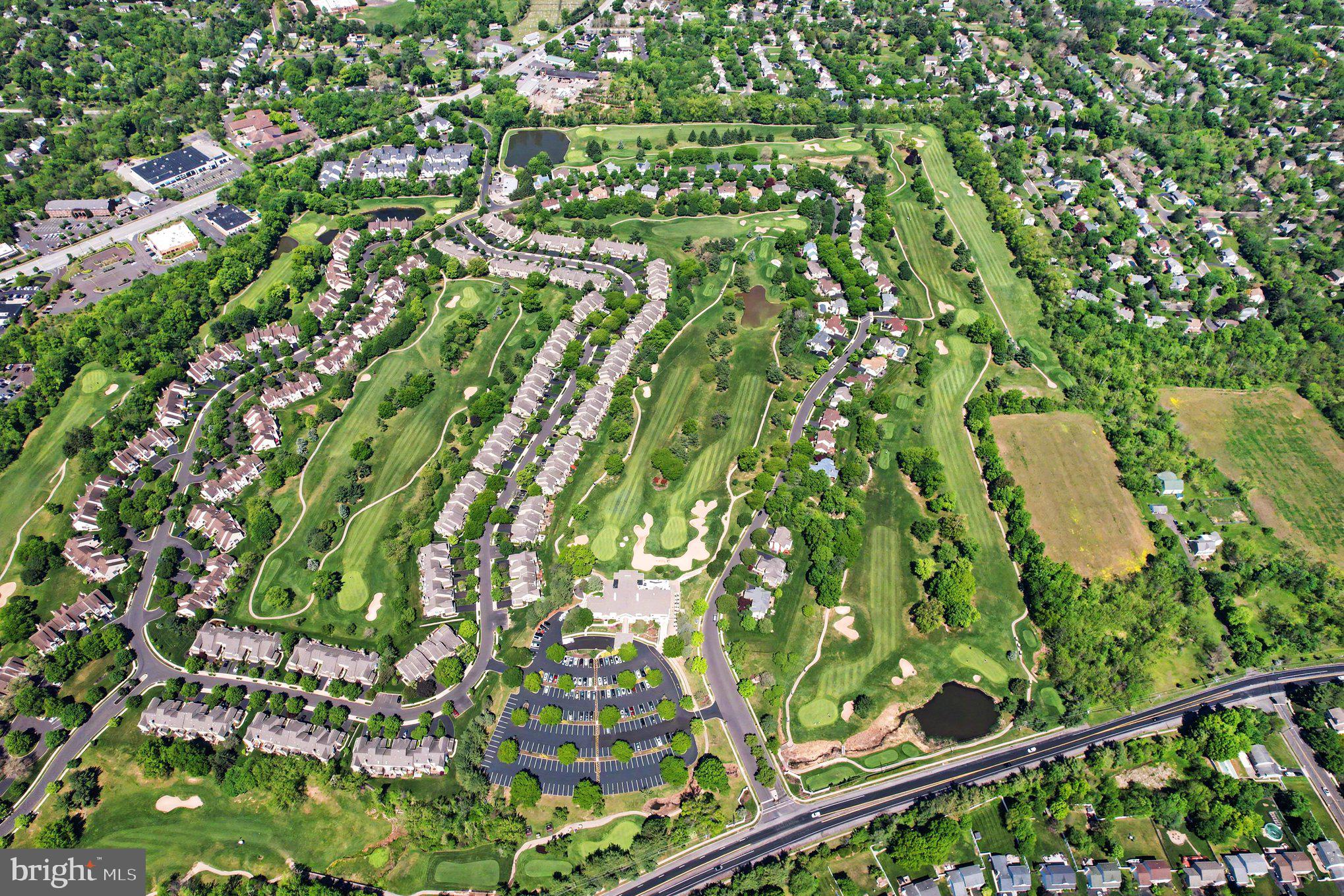 PINE CREST - Residential