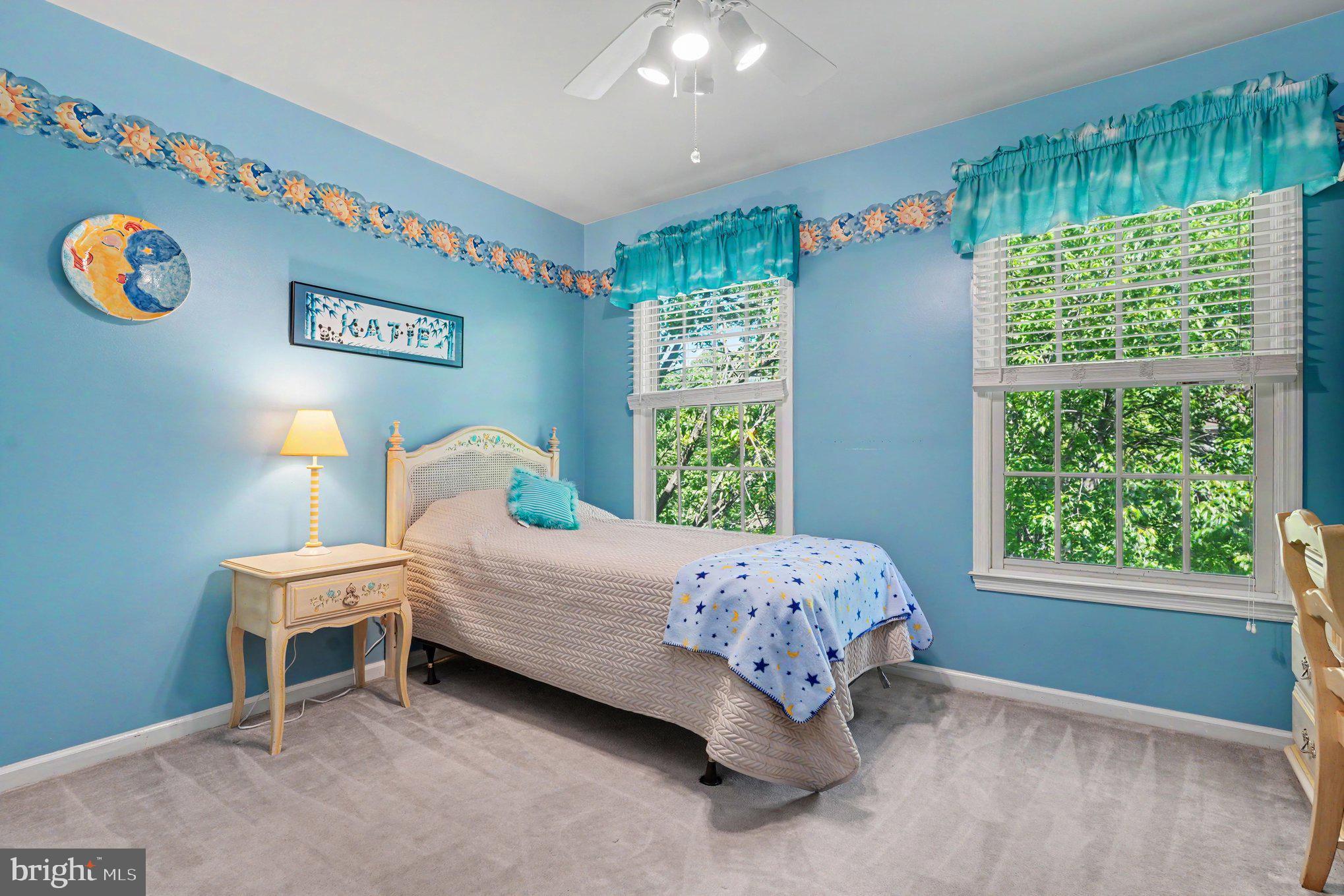PINE CREST - Residential