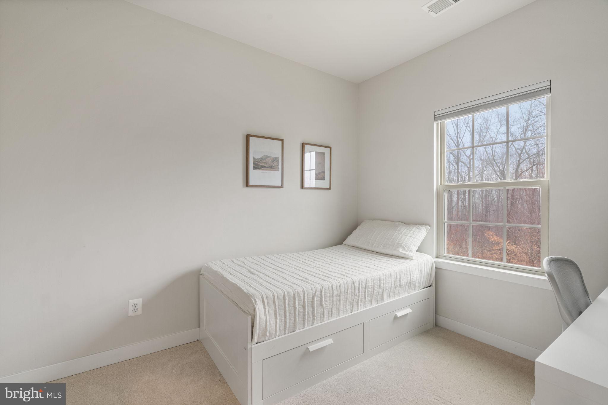 POTOMAC SHORES - Residential