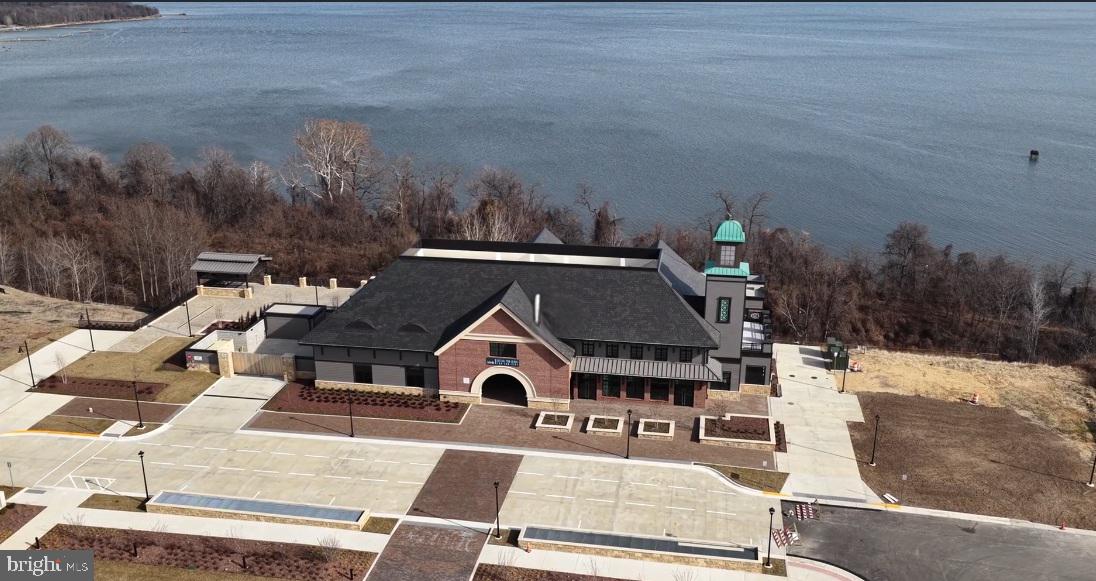 POTOMAC SHORES - Residential