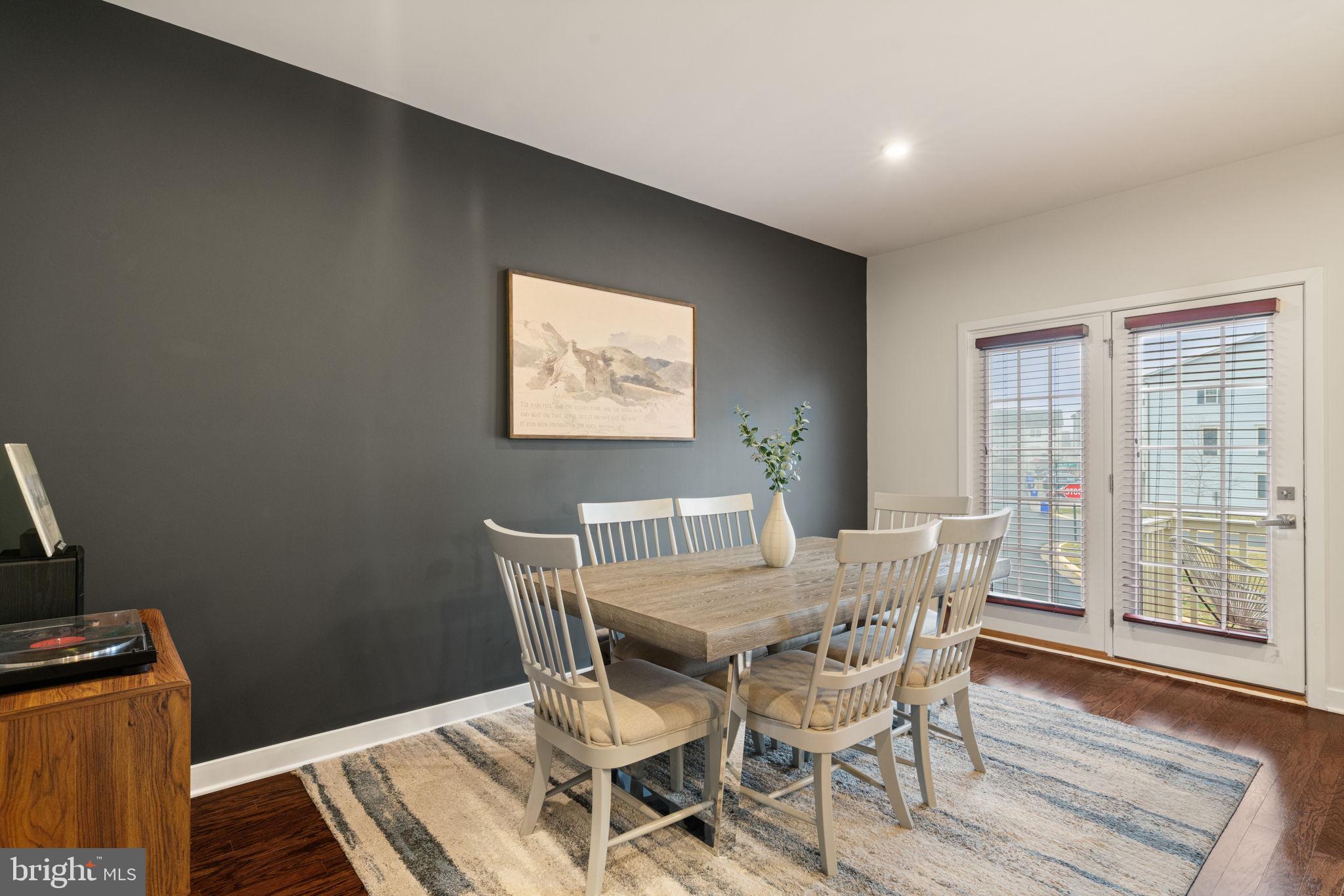 POTOMAC SHORES - Residential