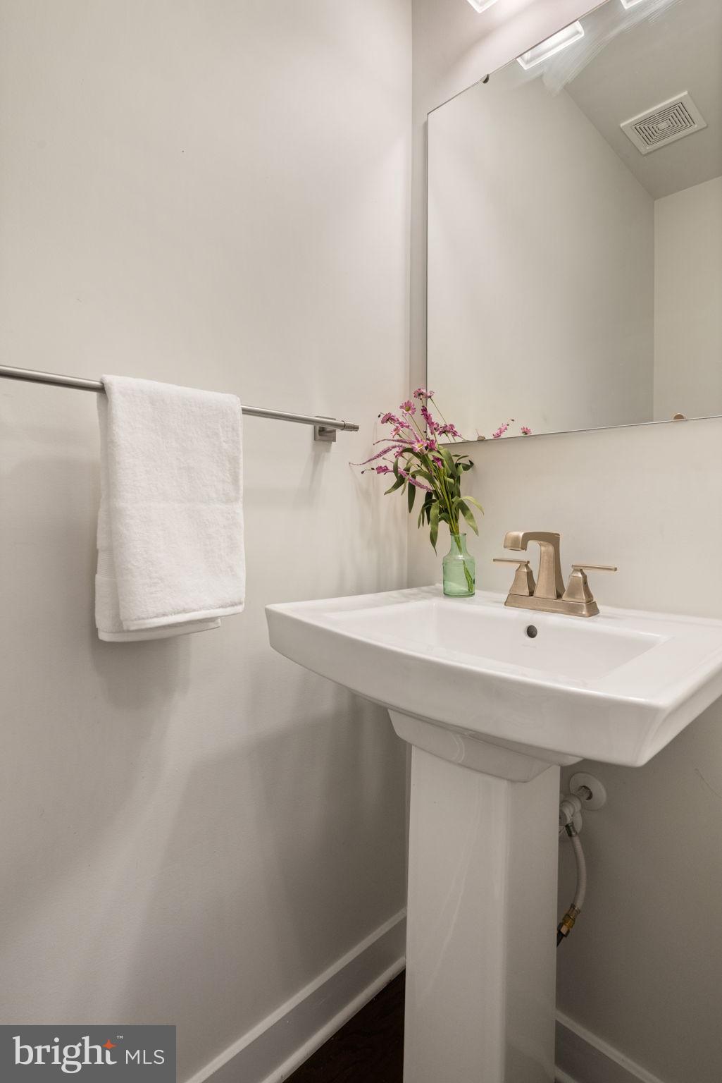 POTOMAC SHORES - Residential