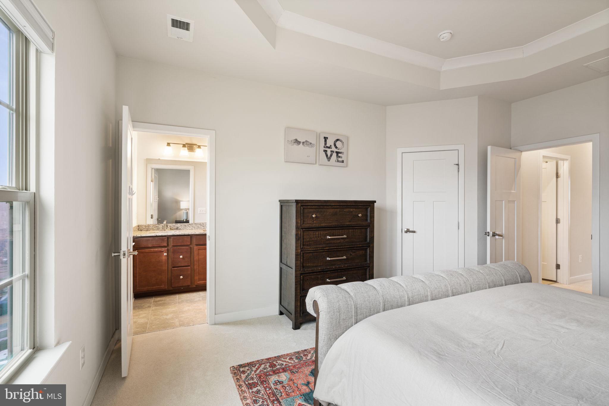 POTOMAC SHORES - Residential