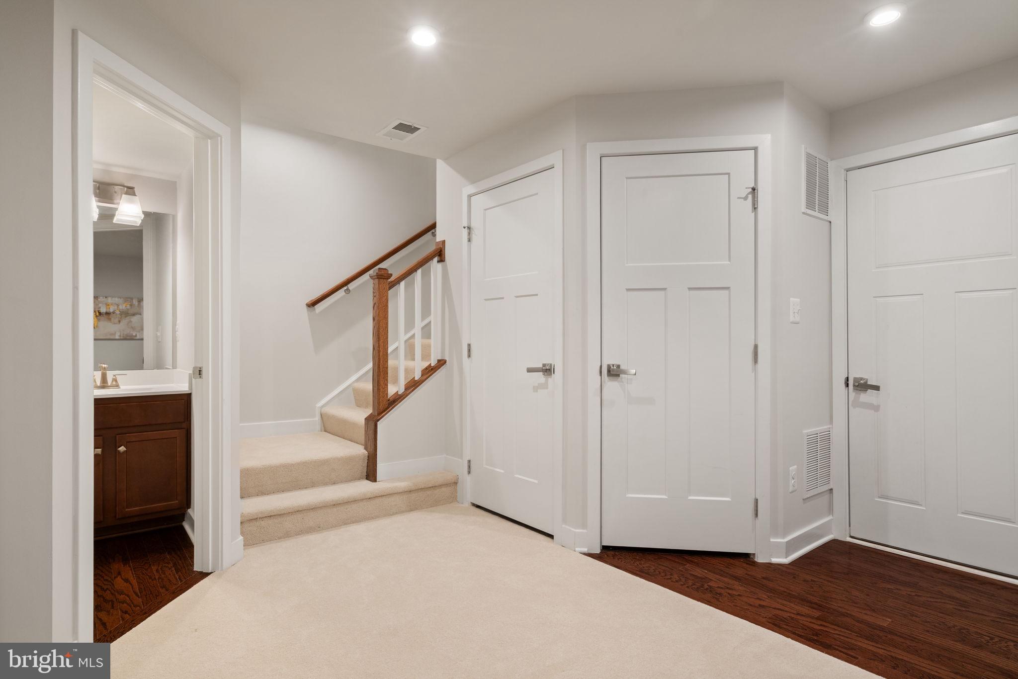 POTOMAC SHORES - Residential