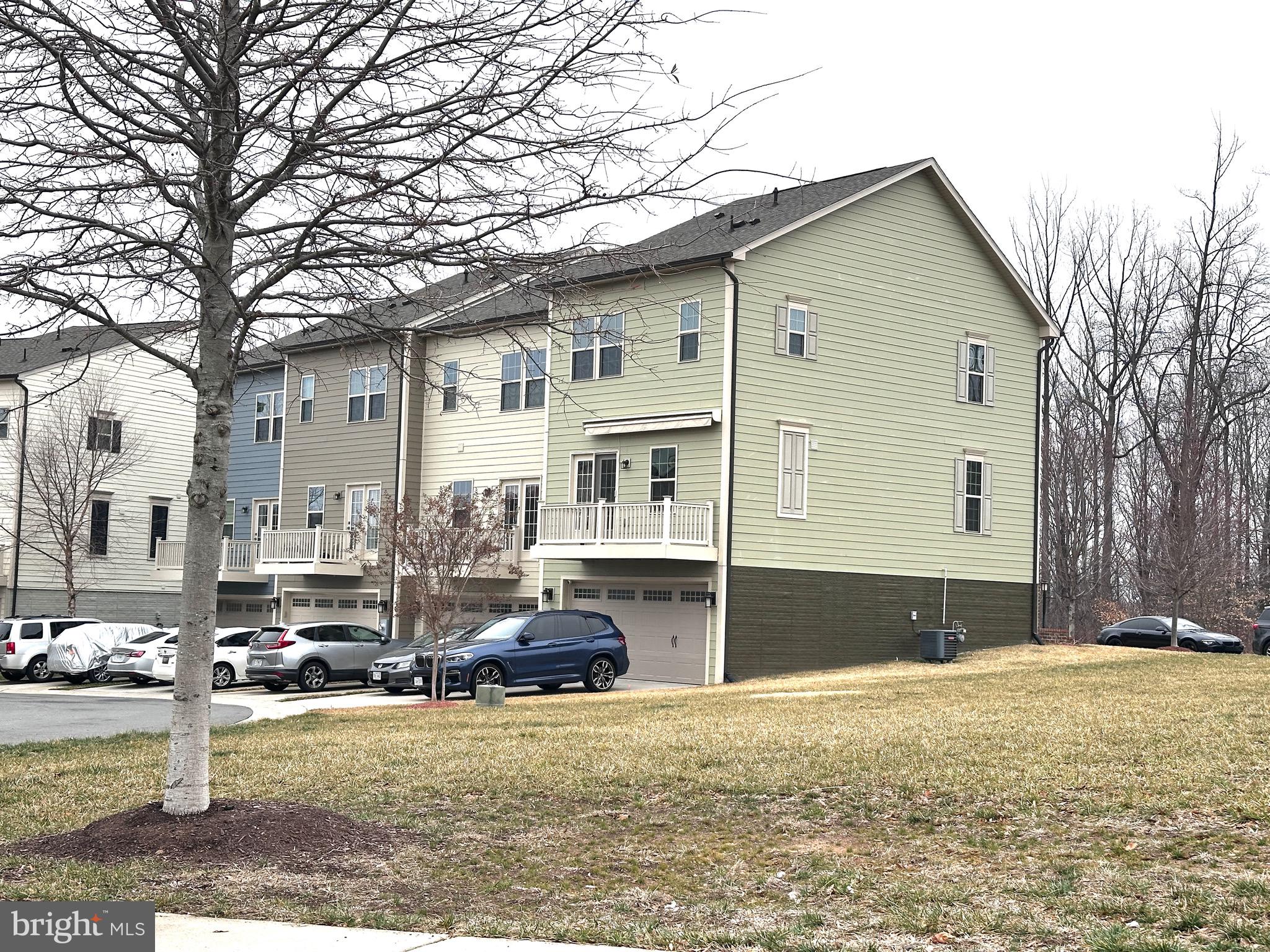 POTOMAC SHORES - Residential