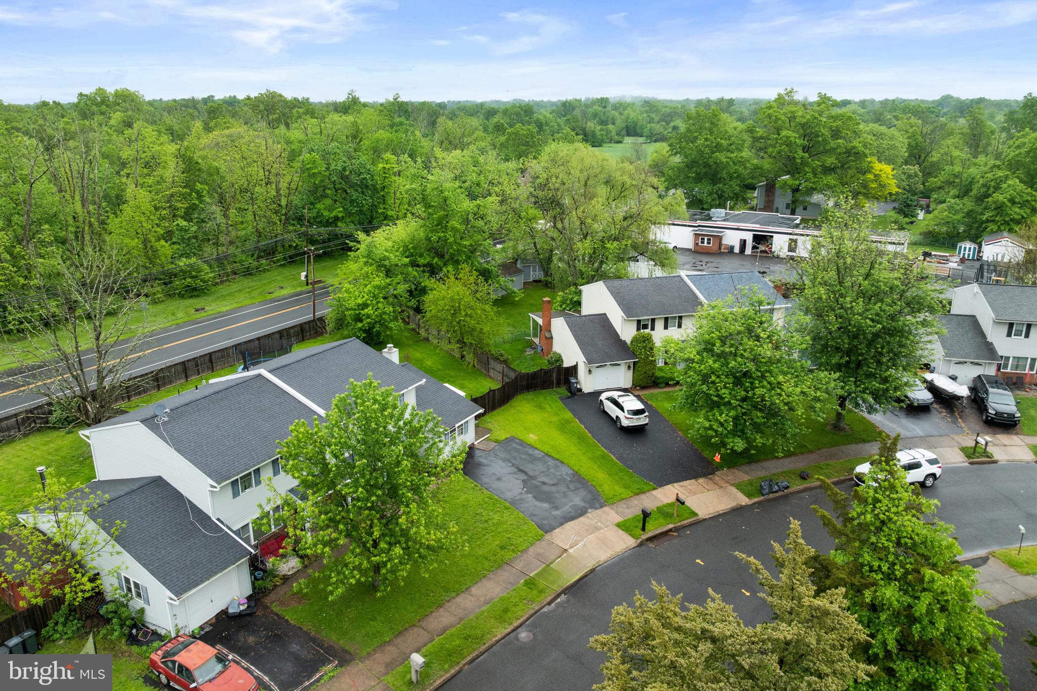 KNIGHTS-BRIDGE - Residential
