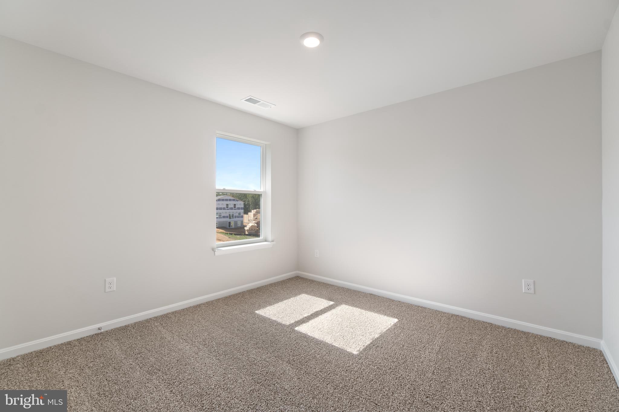 TOLLHOUSE WOODS - Residential